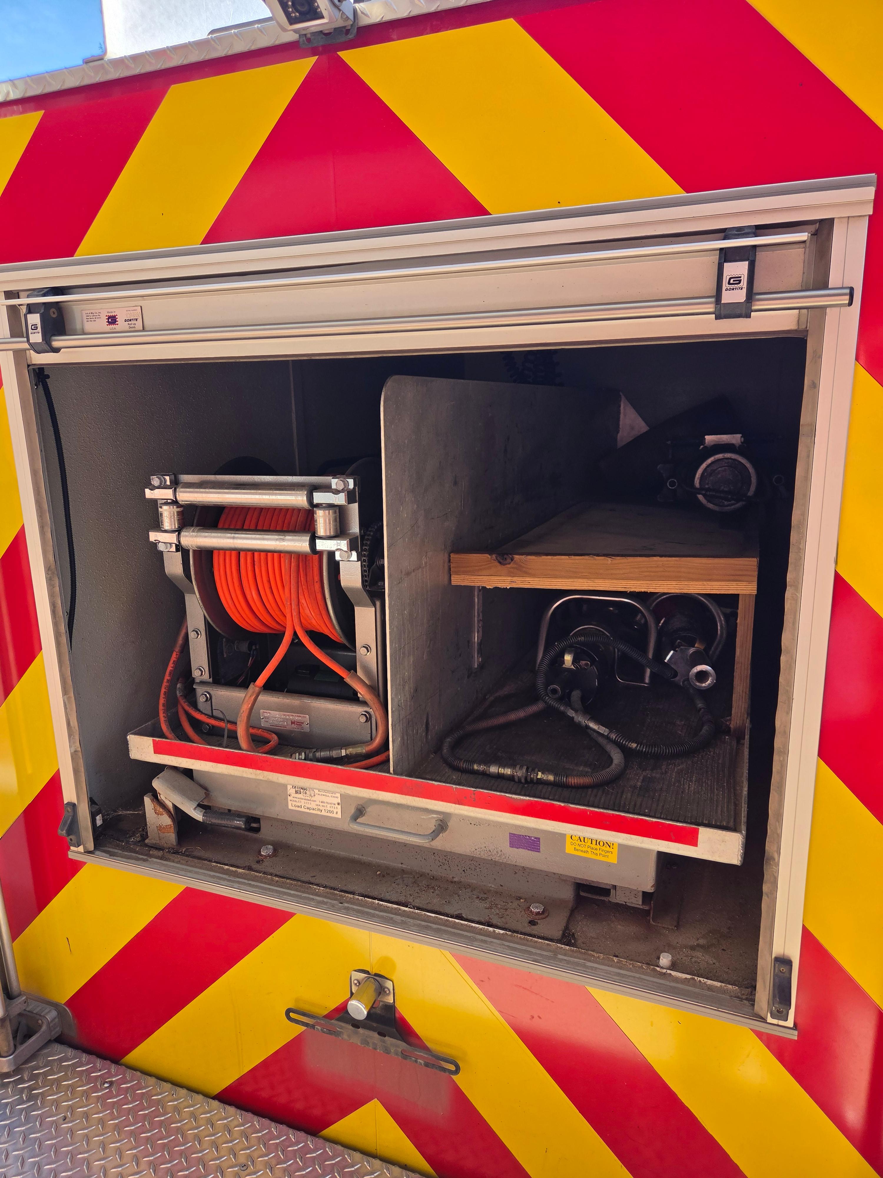 2011 Ford 4x4 Light Rescue - image 10