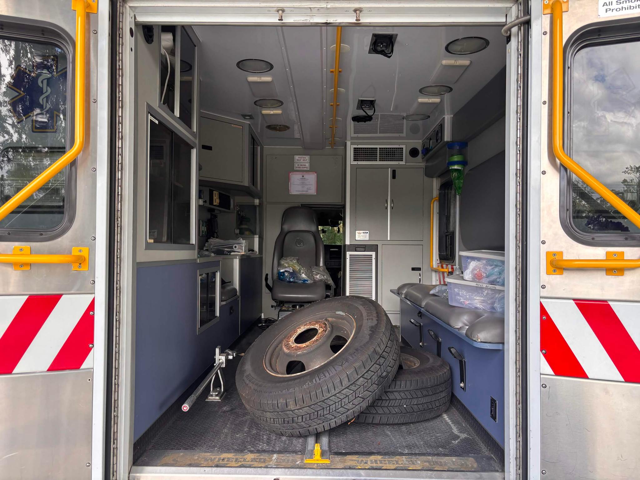 2012 Wheeled Coach Chevrolet Type III Ambulance - image 5