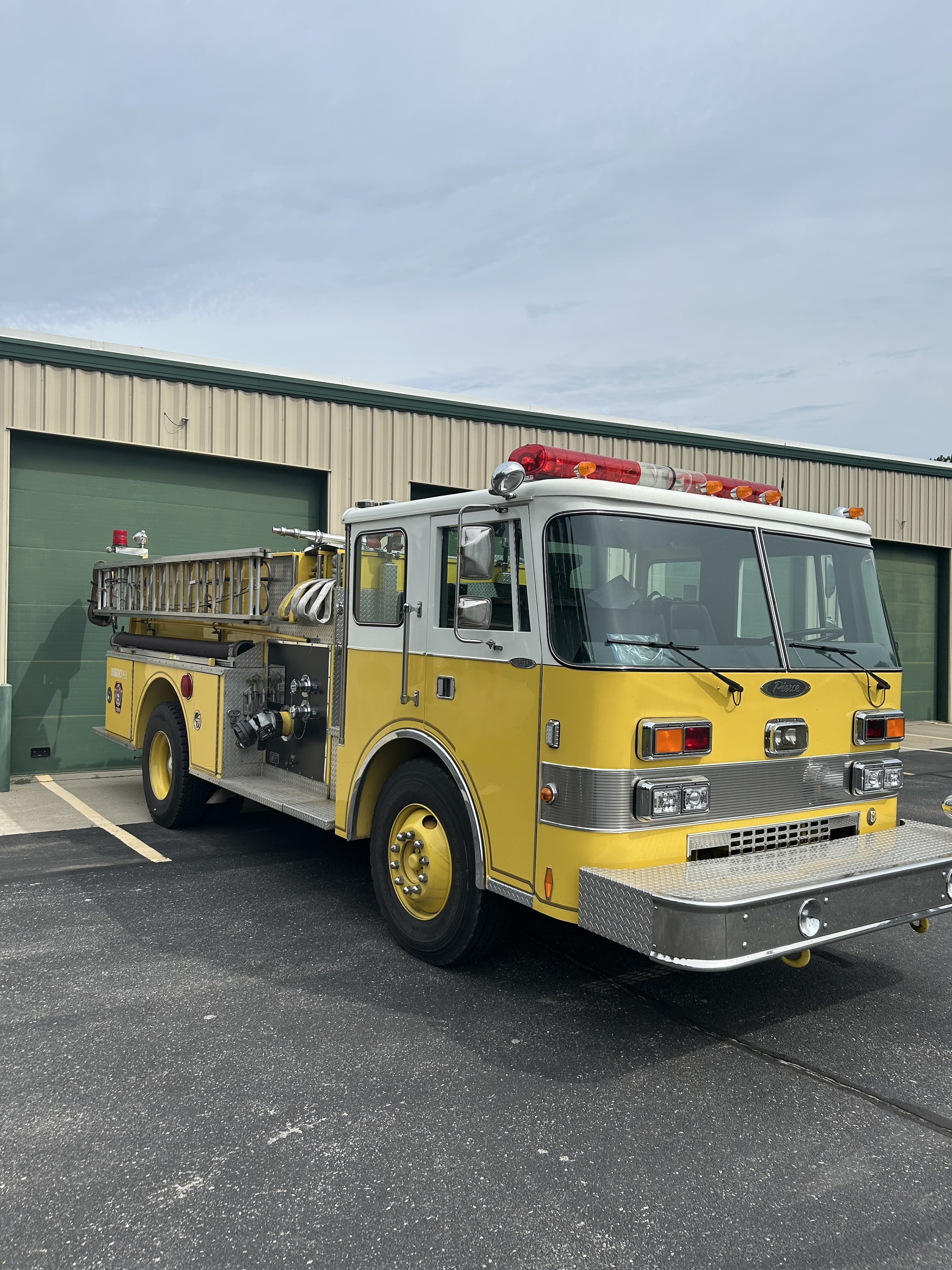 1988 Pierce Pumper - image 5