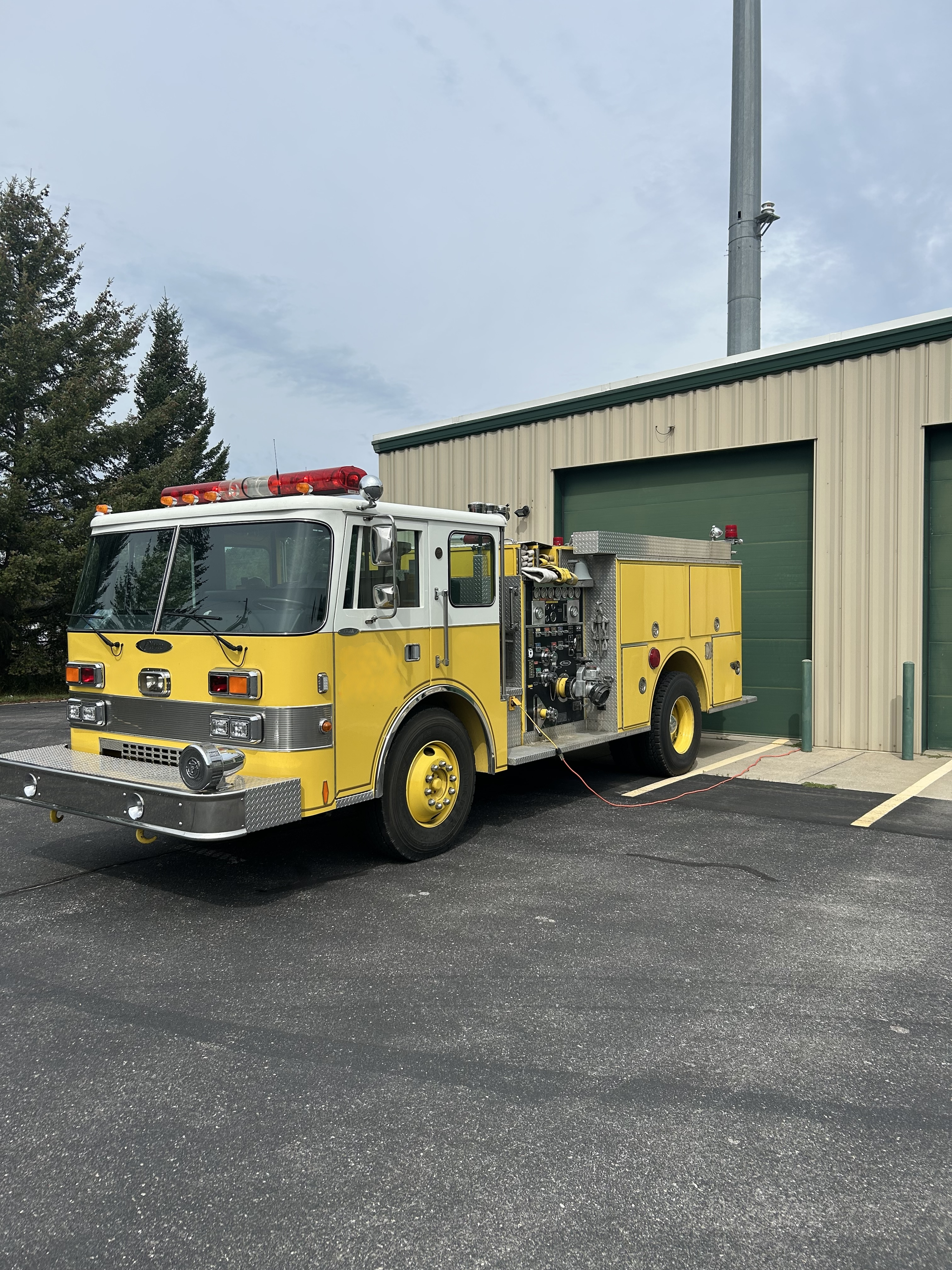 1988 Pierce Pumper - image 3