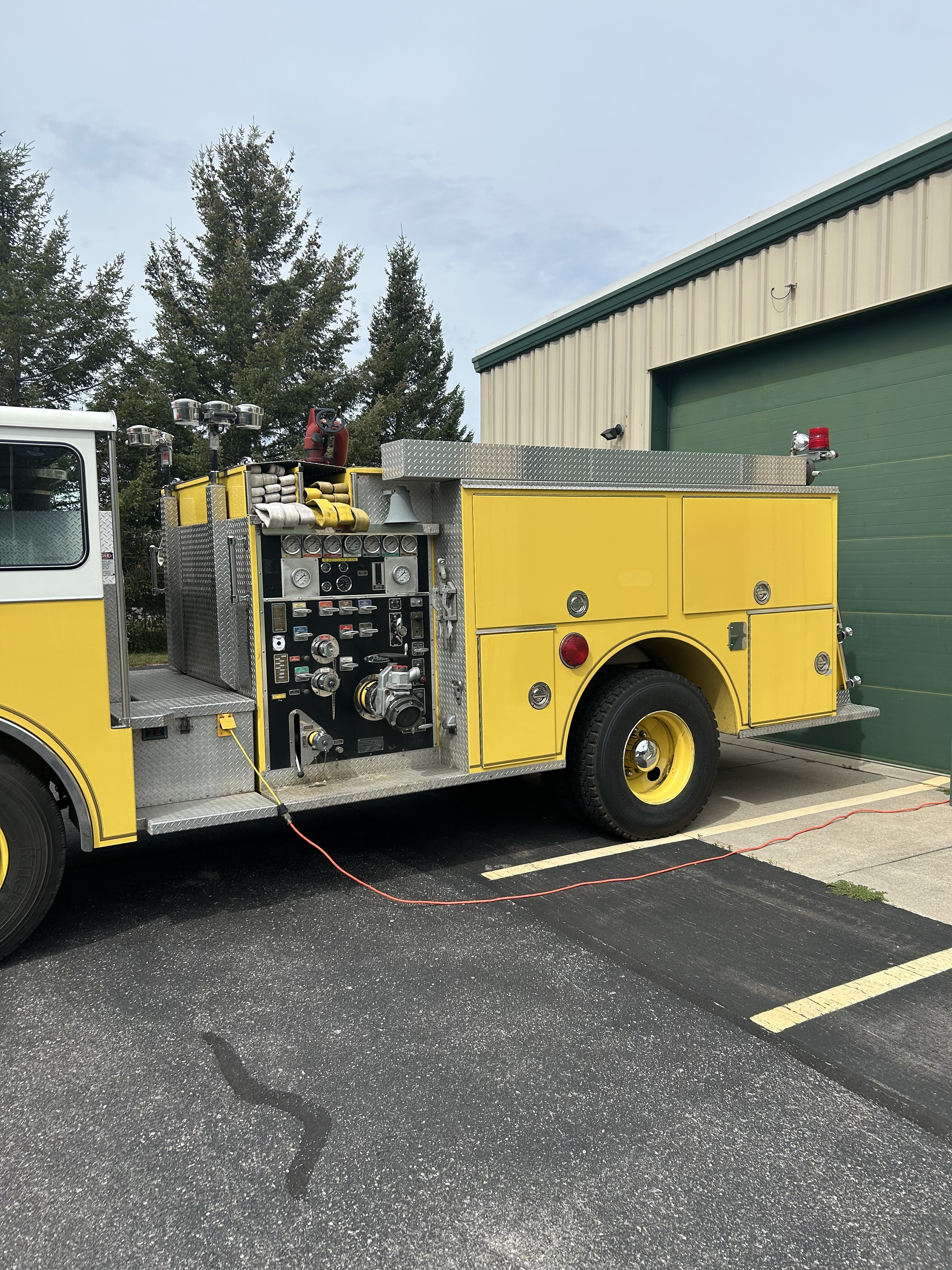 1988 Pierce Pumper - image 2
