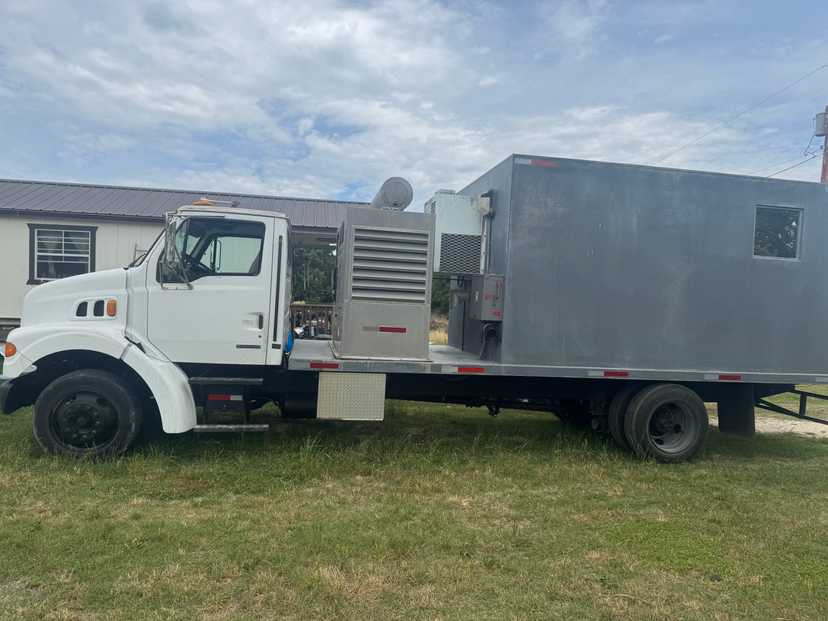2001 Sterling M7500 Refrigerated Truck
