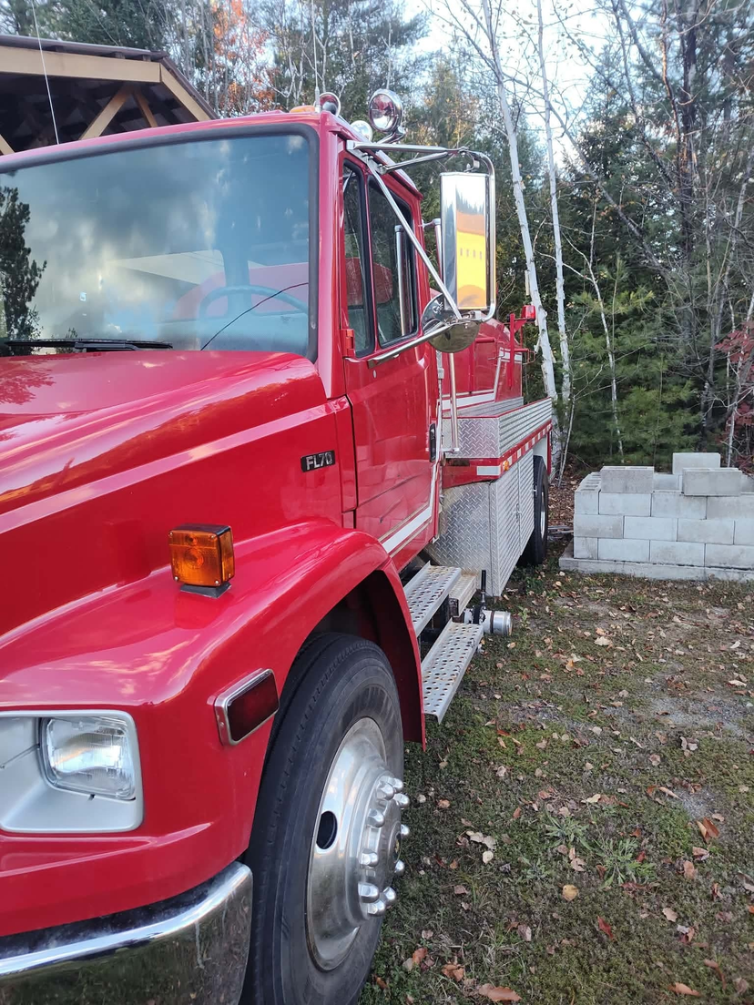 2002 Freightliner Tanker