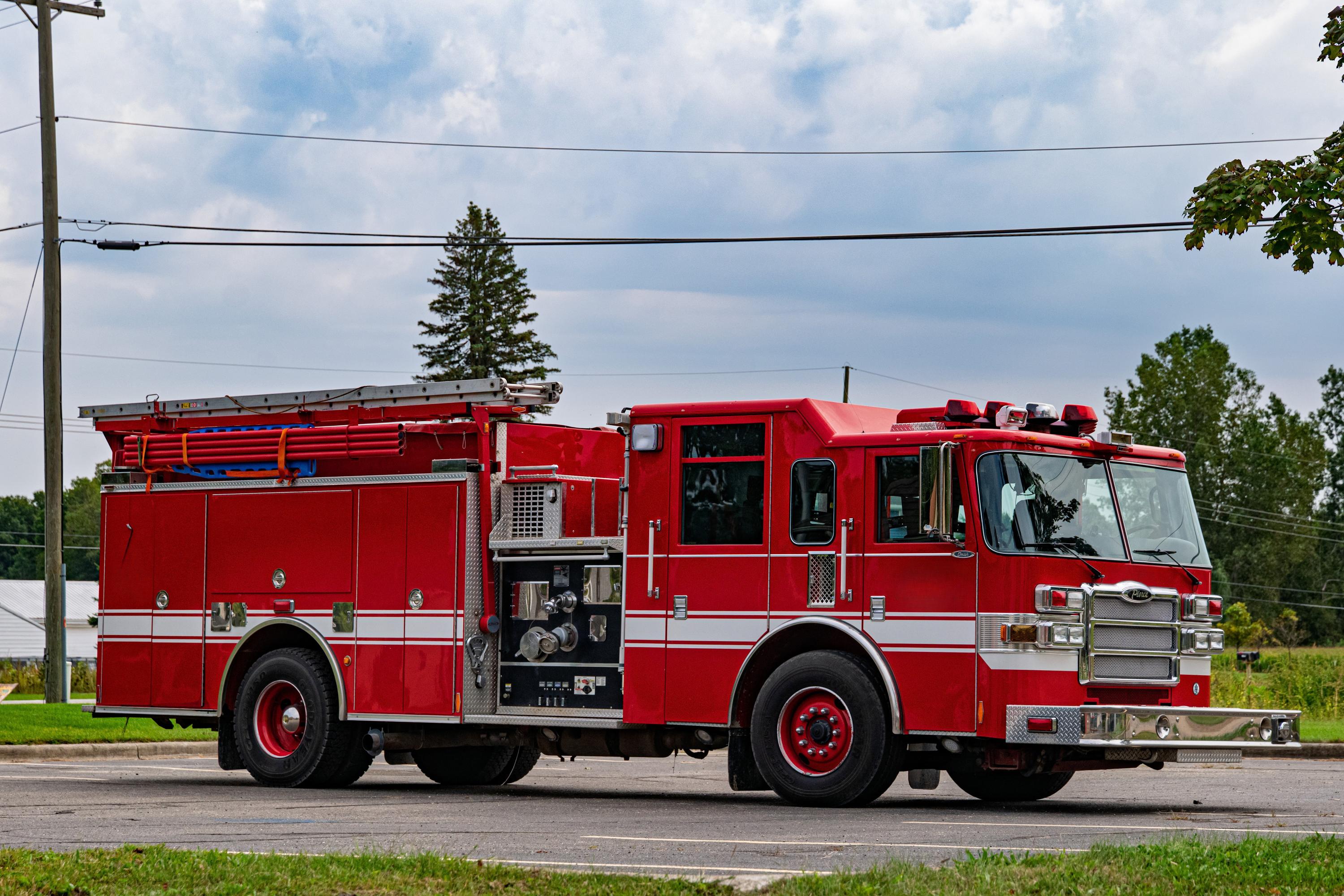 2007 Pierce Dash Pumper - image 2