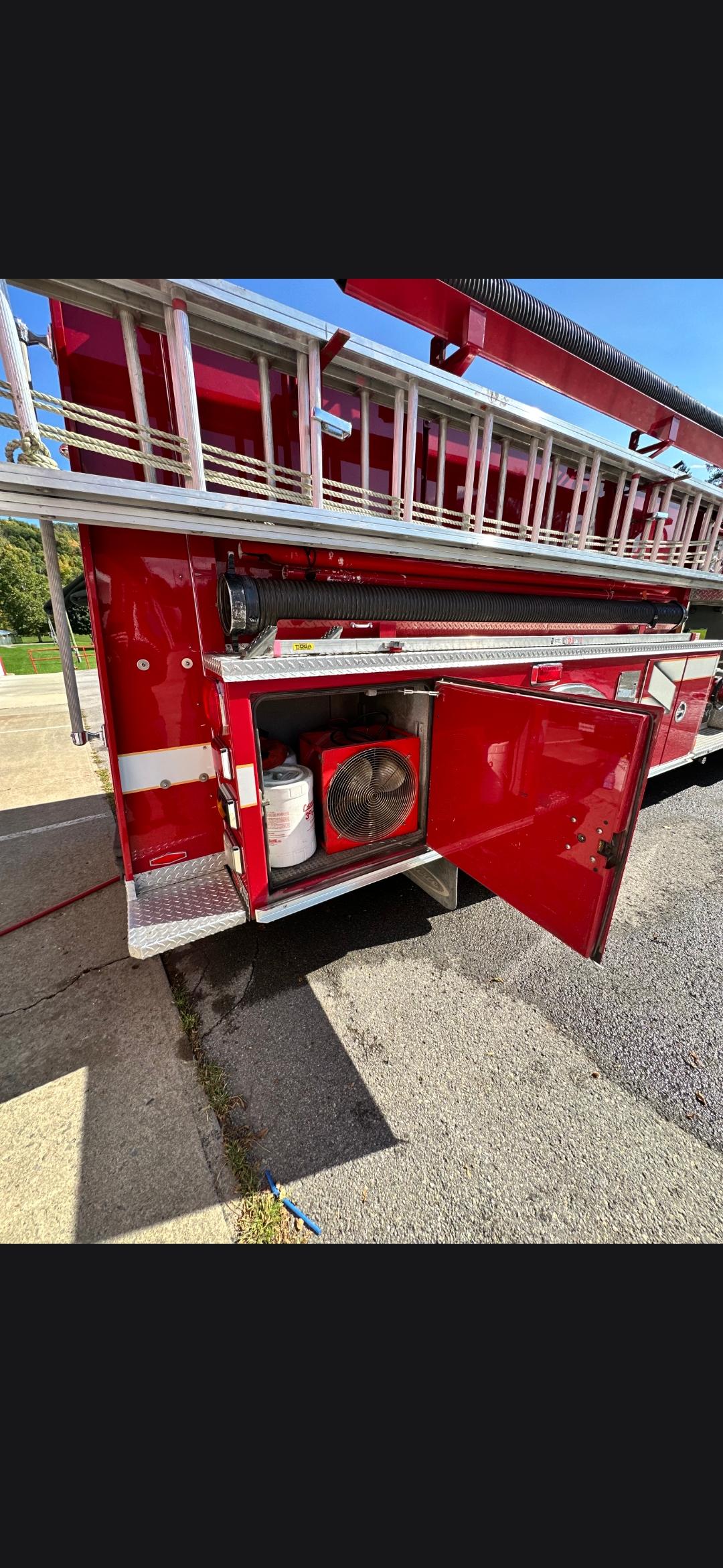 2000 Pierce Kenworth Pumper - image 12