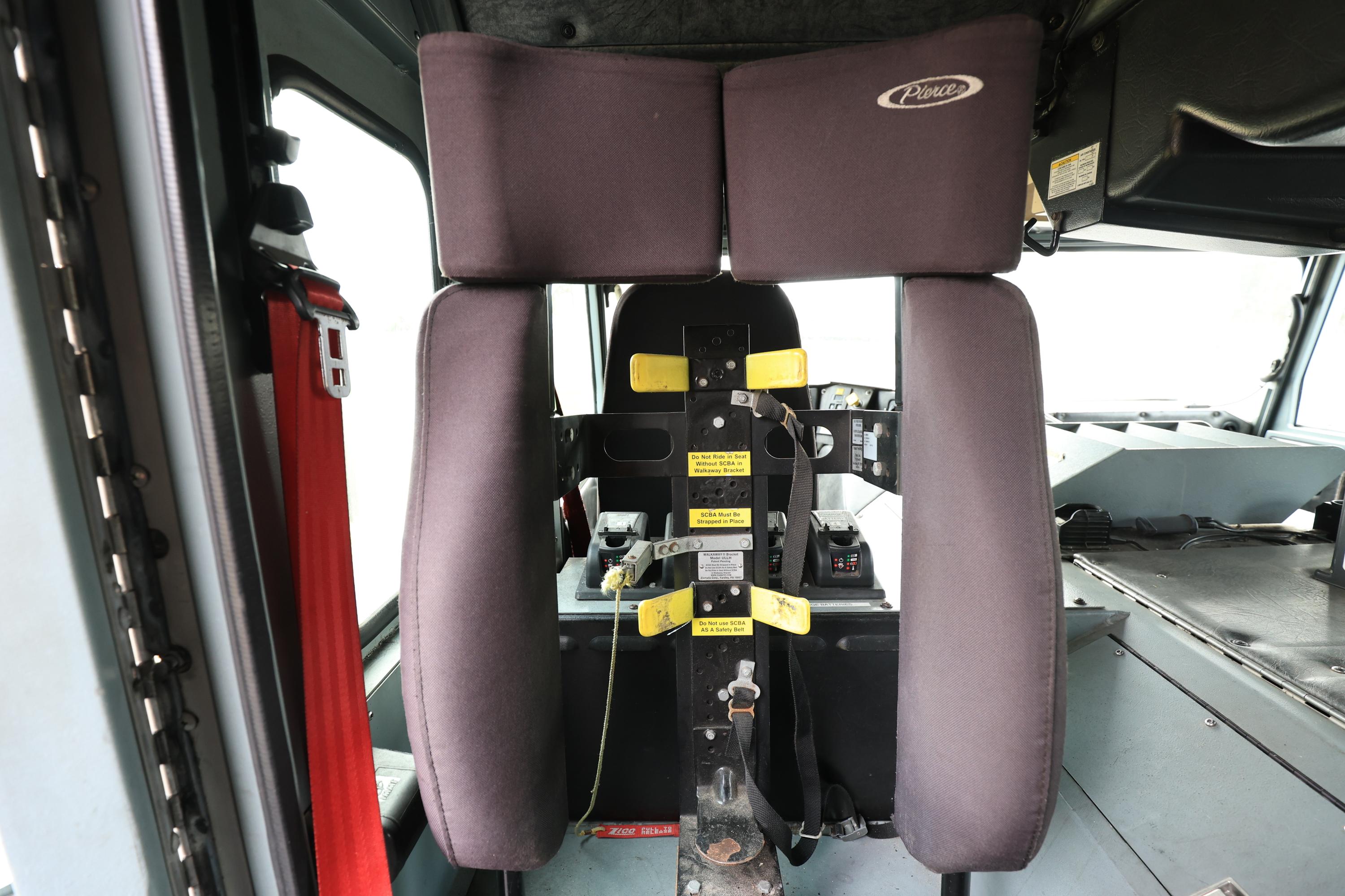 2006 Pierce Enforcer Rescue Pumper - image 55