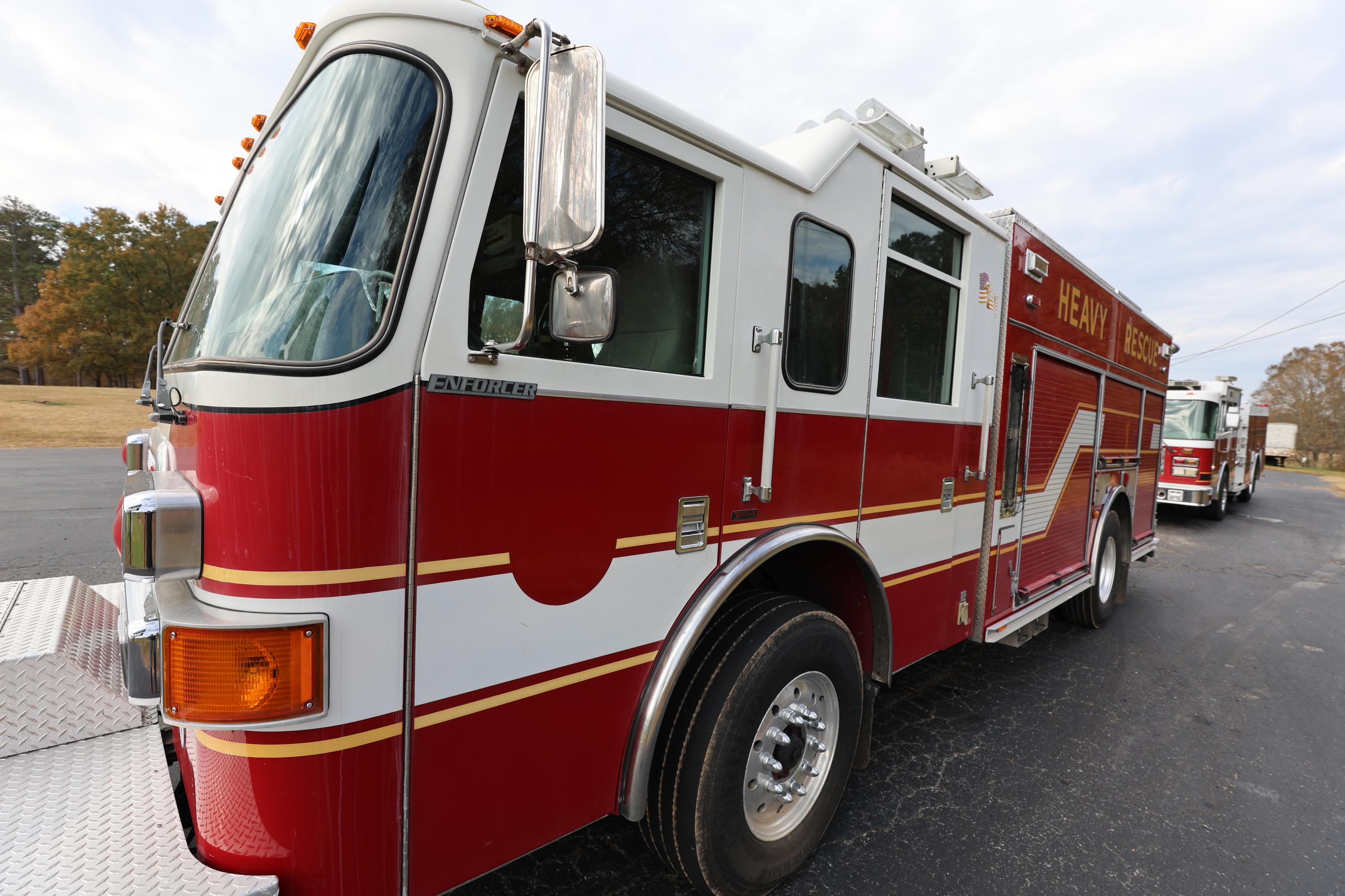2006 Pierce Enforcer Rescue Pumper - image 26