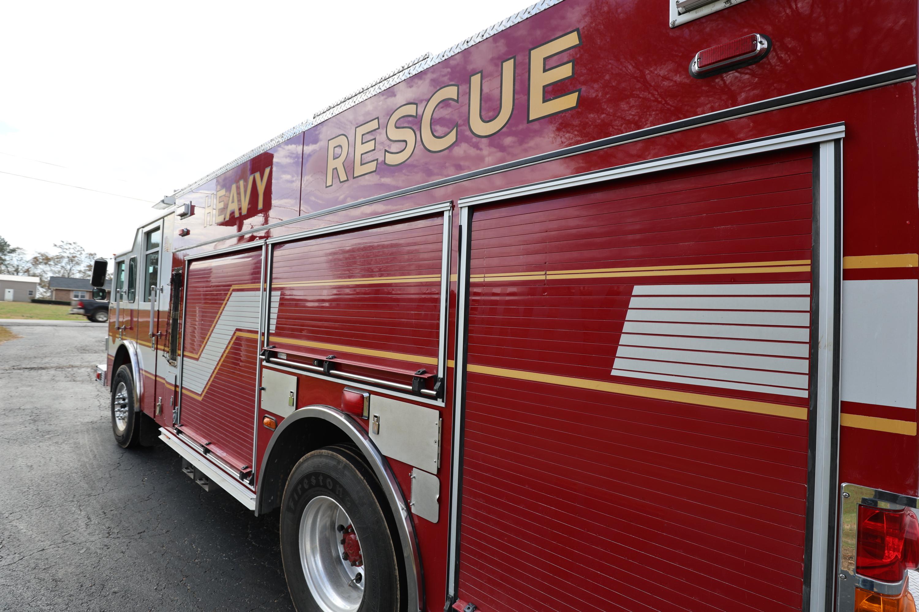 2006 Pierce Enforcer Rescue Pumper - image 25