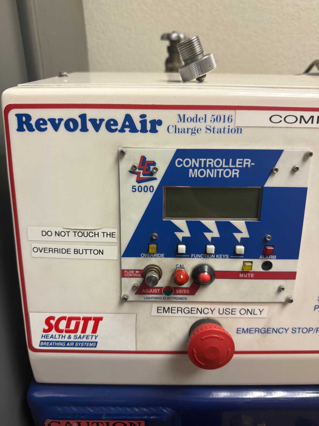 RevolveAir 5016