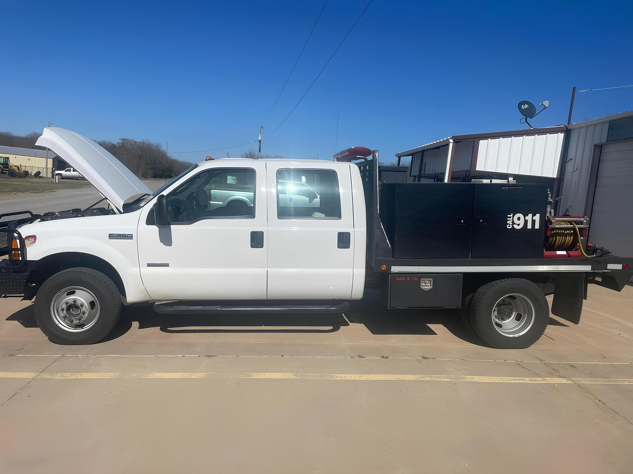 2006 Ford F-350 4x4 Brush Truck - image 4