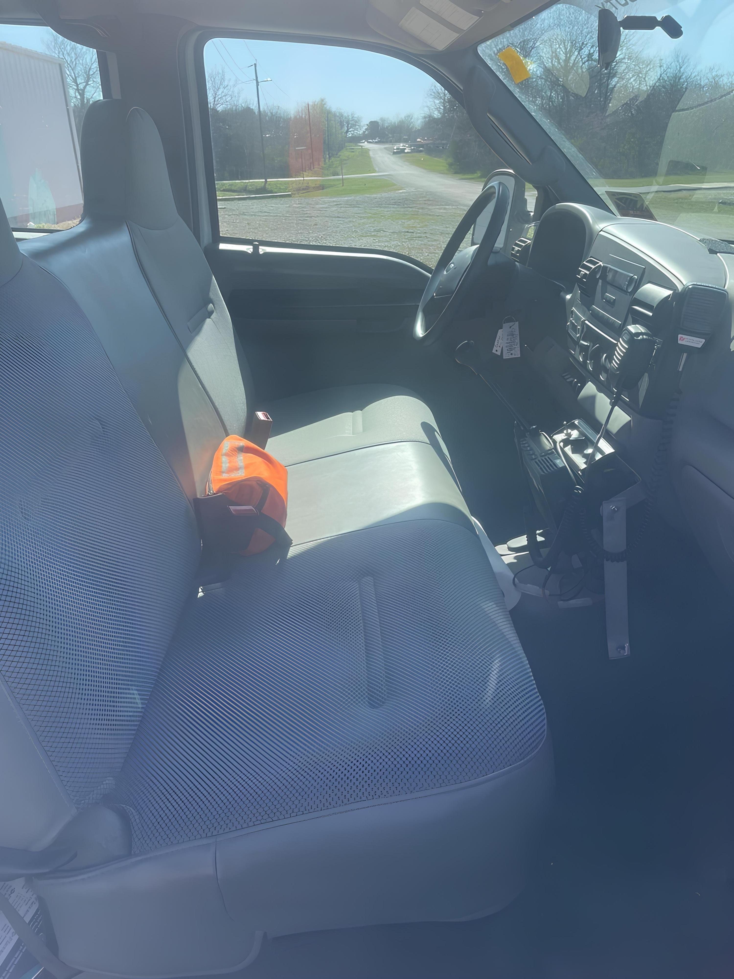 2006 Ford F-350 4x4 Brush Truck - image 8