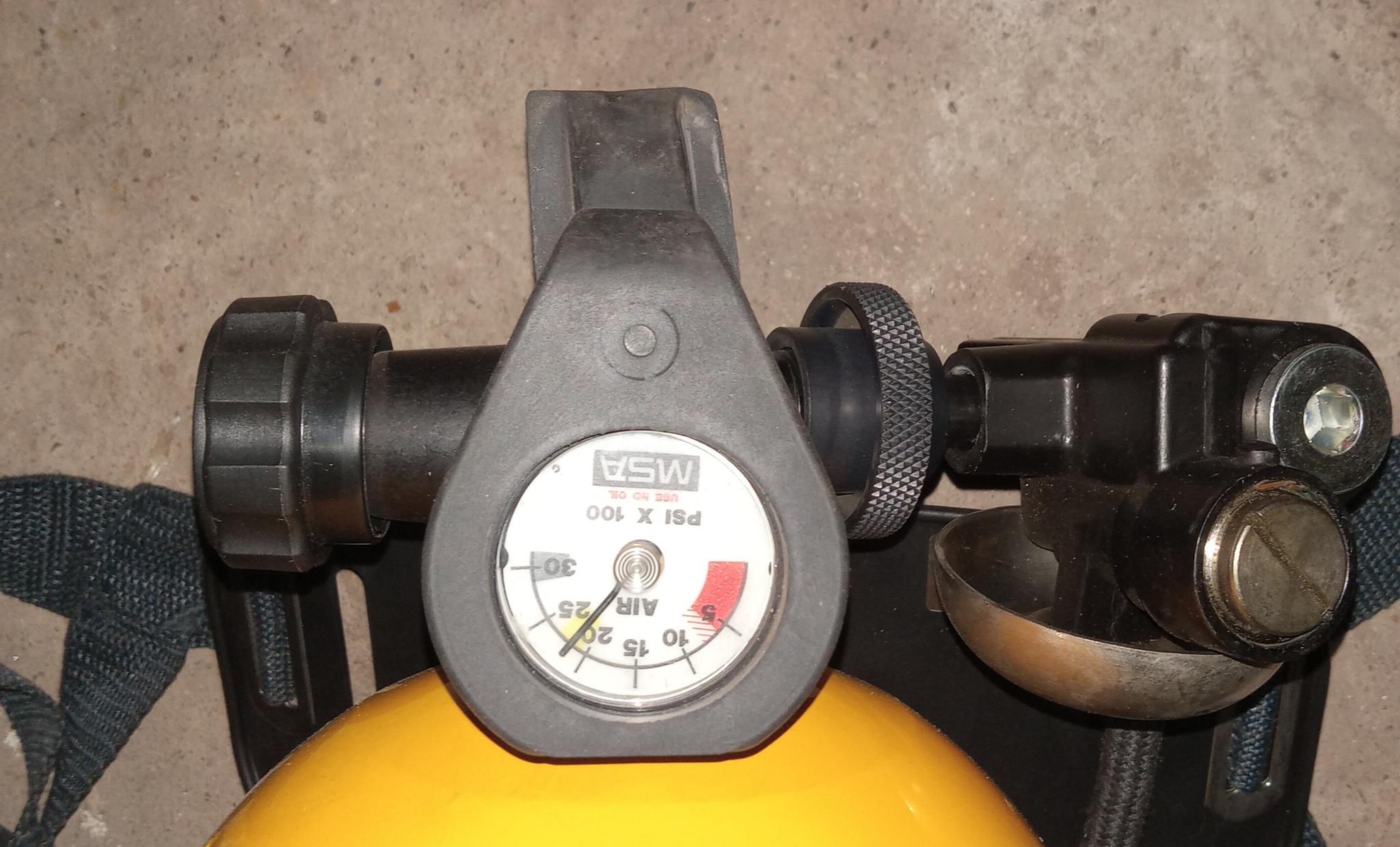 MSA AIRHAWK 2 SCBA SYSTEM - image 3