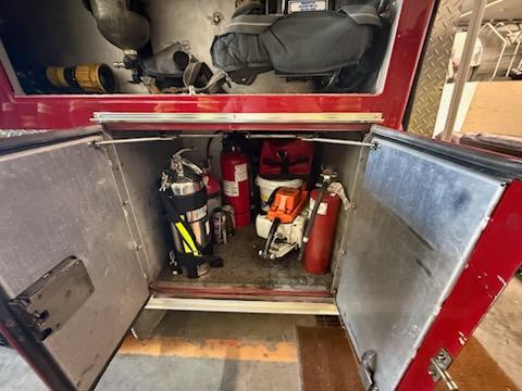 1992 E-One International Pumper - image 16
