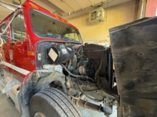 1992 E-One International Pumper - image 23
