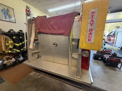 1992 E-One International Pumper - image 6