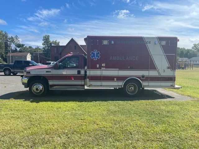 Used Type 1 Ford F450 4x4 Ambulance - needs a engine - body in good shape.