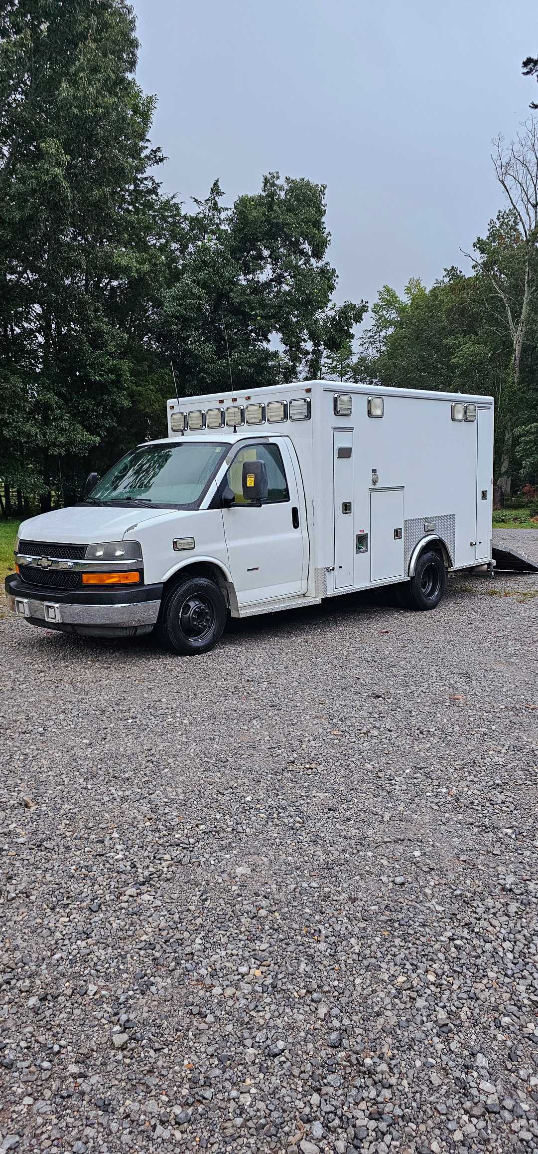 2010 chevrolet express 3500