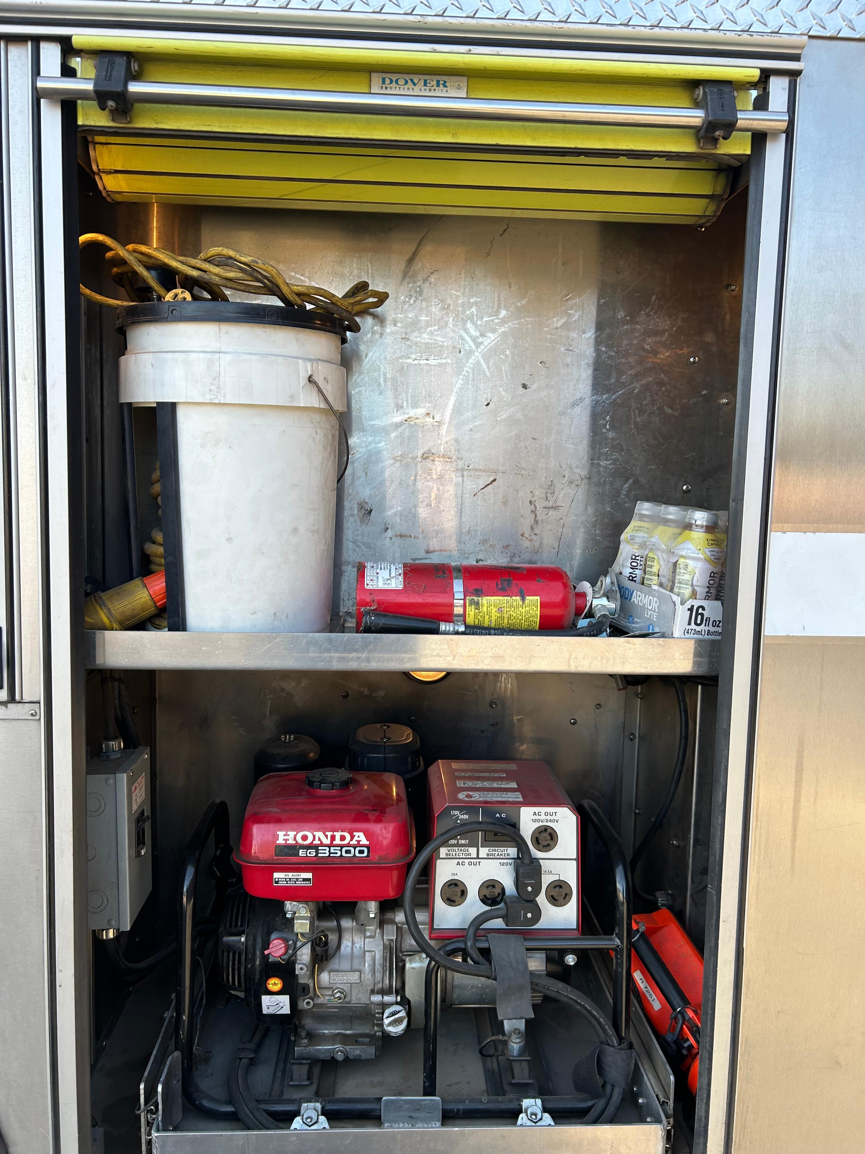 1999 HME Pumper - image 21