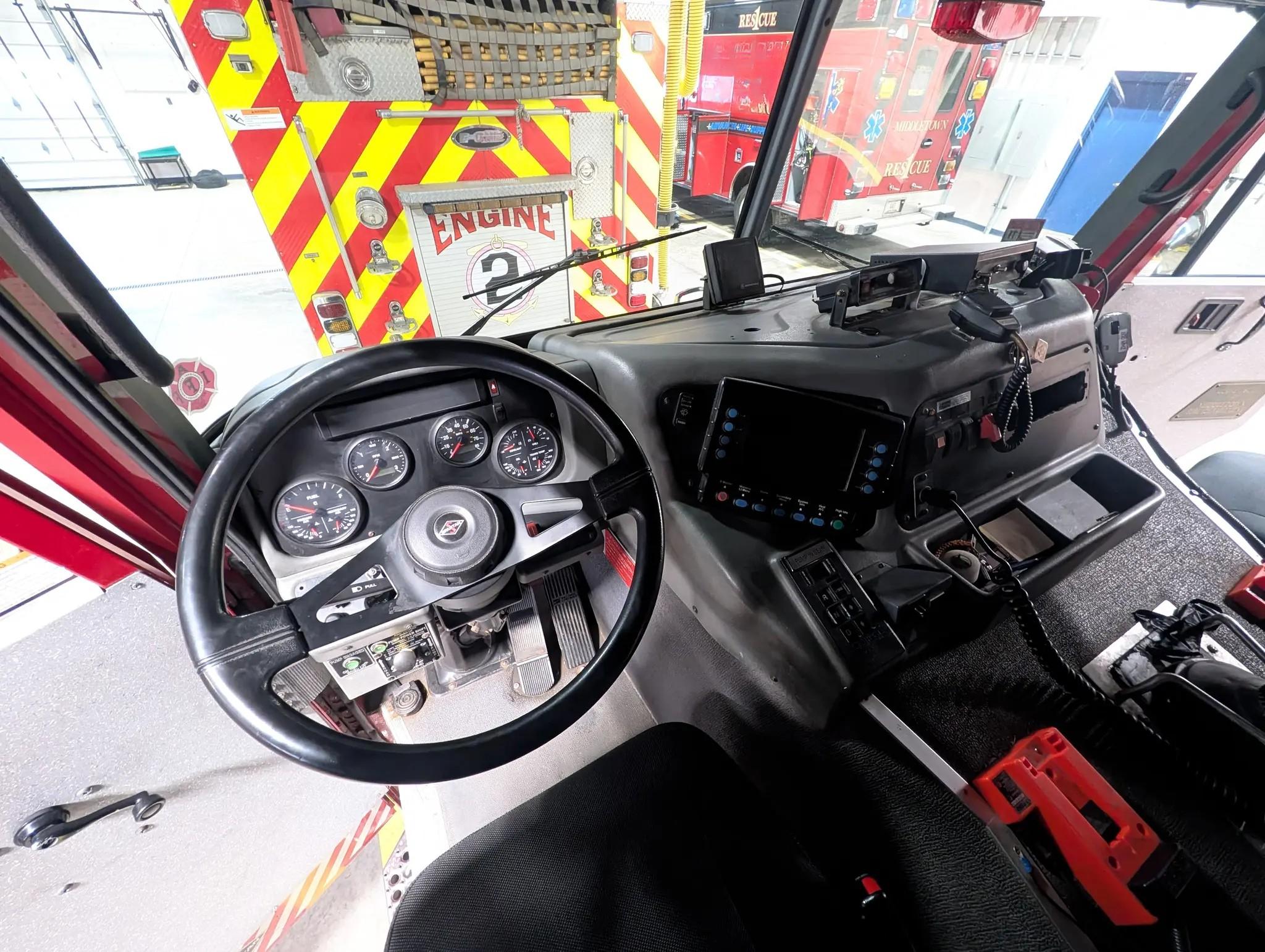 2006 Crimson Spartan Pumper - image 11