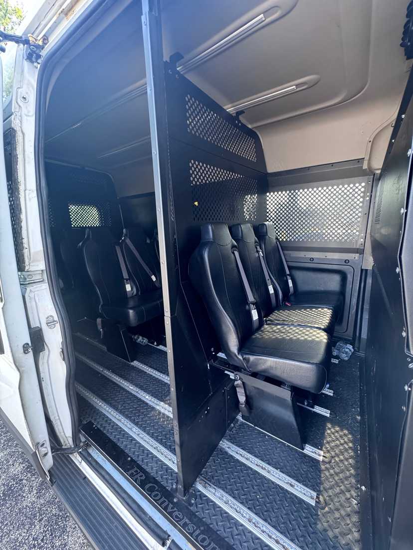 2023 Ram Pro Master 2500 Prisoner transport van — photo 4
