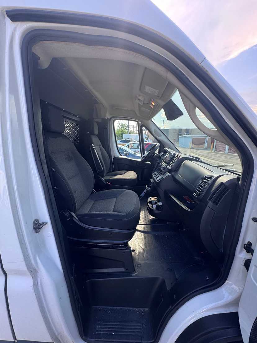 2023 Ram Pro Master 2500 Prisoner transport van — photo 6