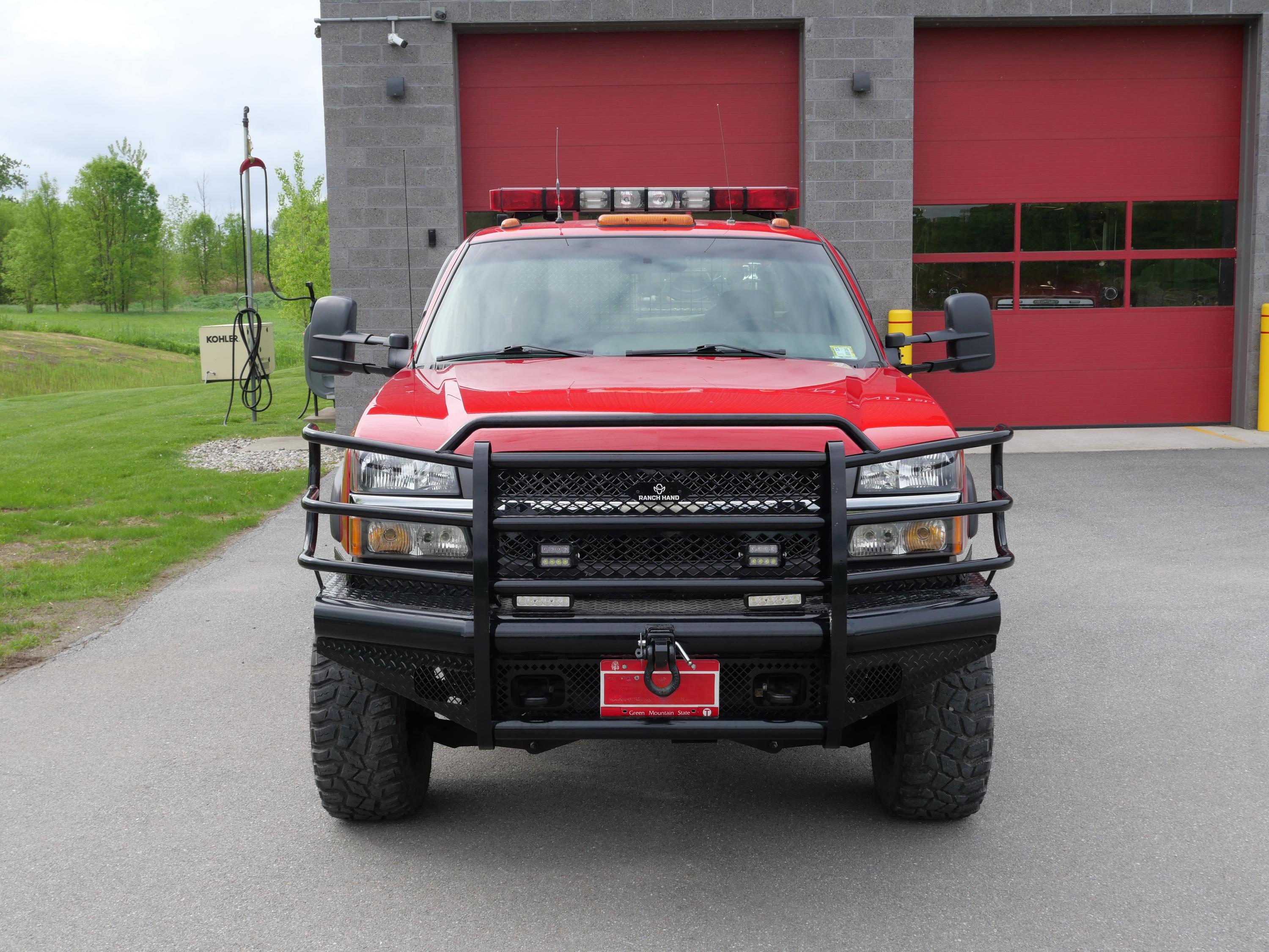 2003 4x4 Chevy Silverado Brush Truck with Skid Unit - image 8