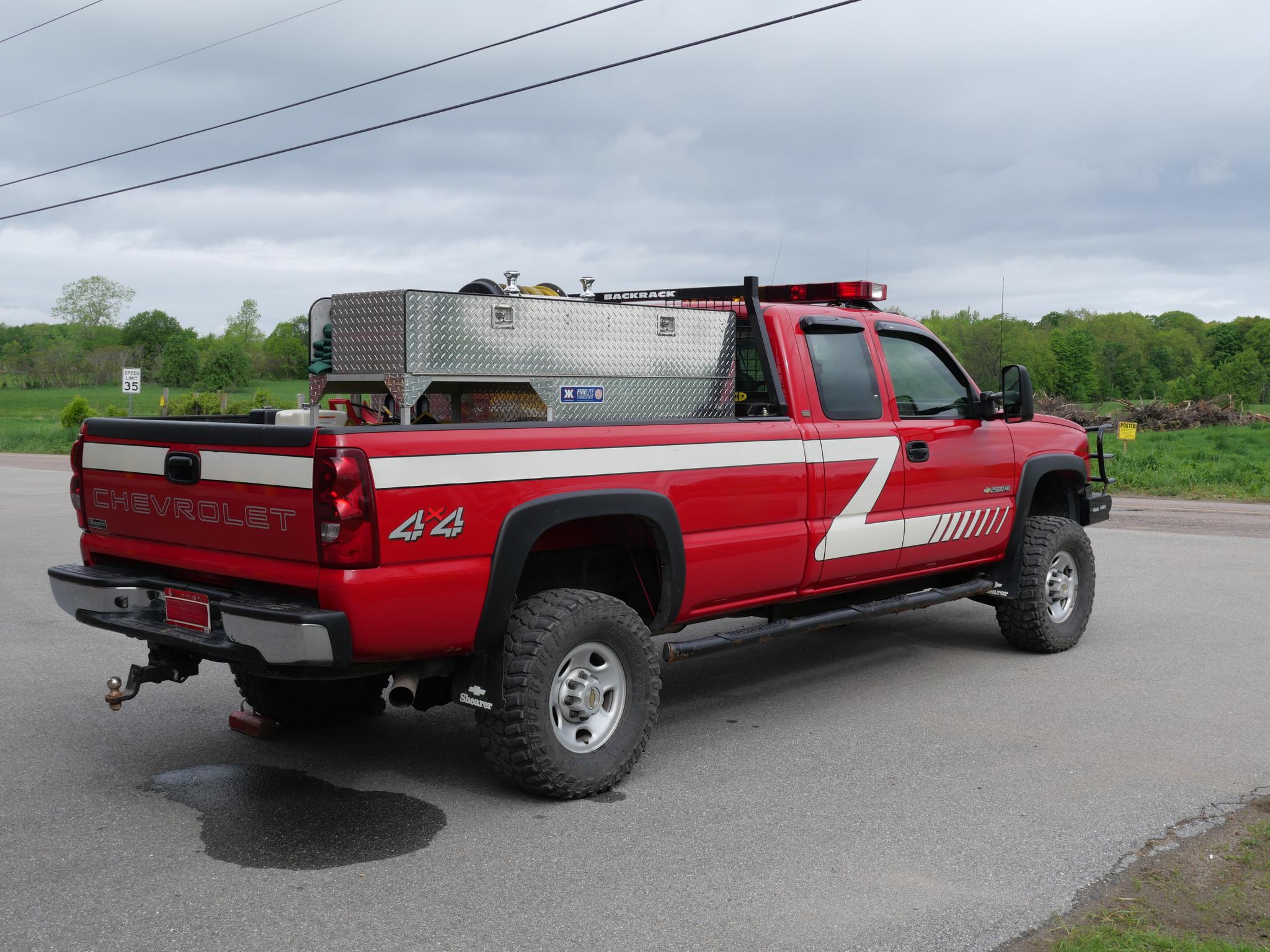 2003 4x4 Chevy Silverado Brush Truck with Skid Unit - image 5