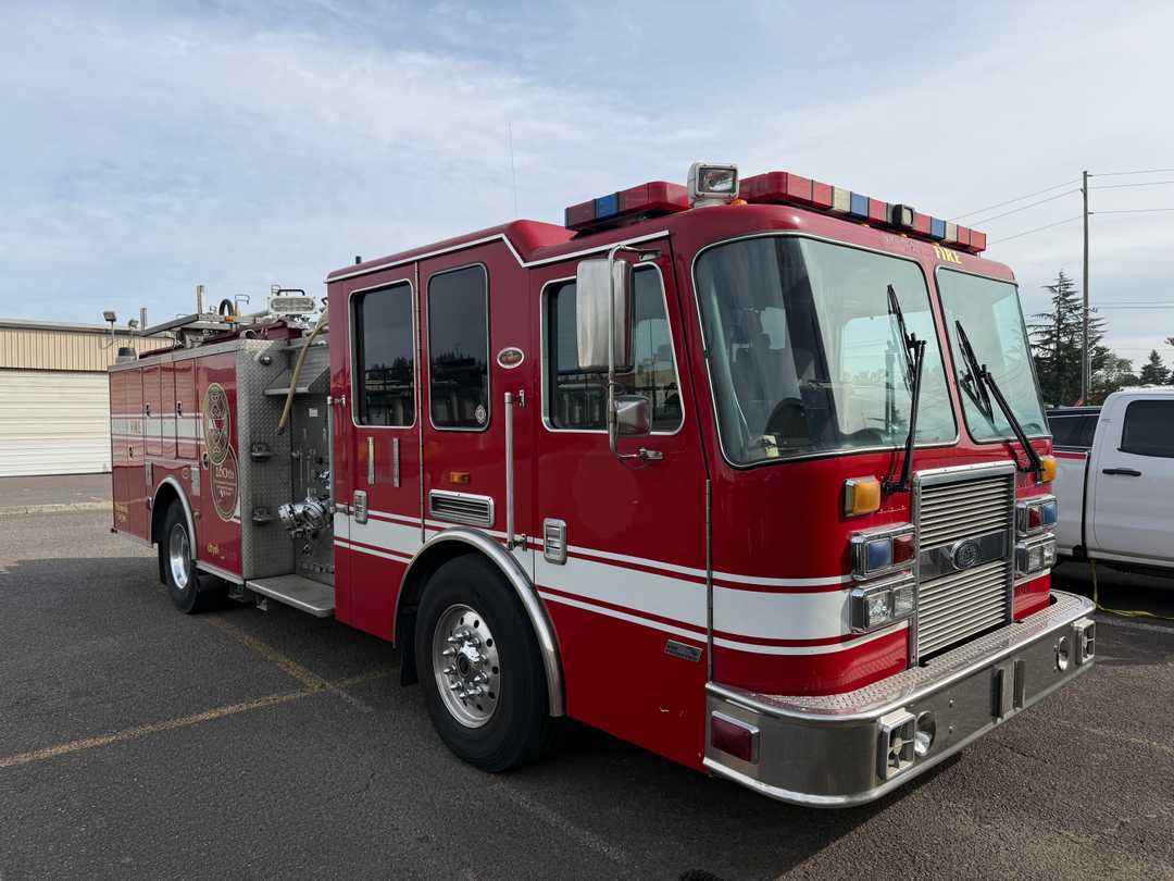 2008 KME Predator (1500/500/30)