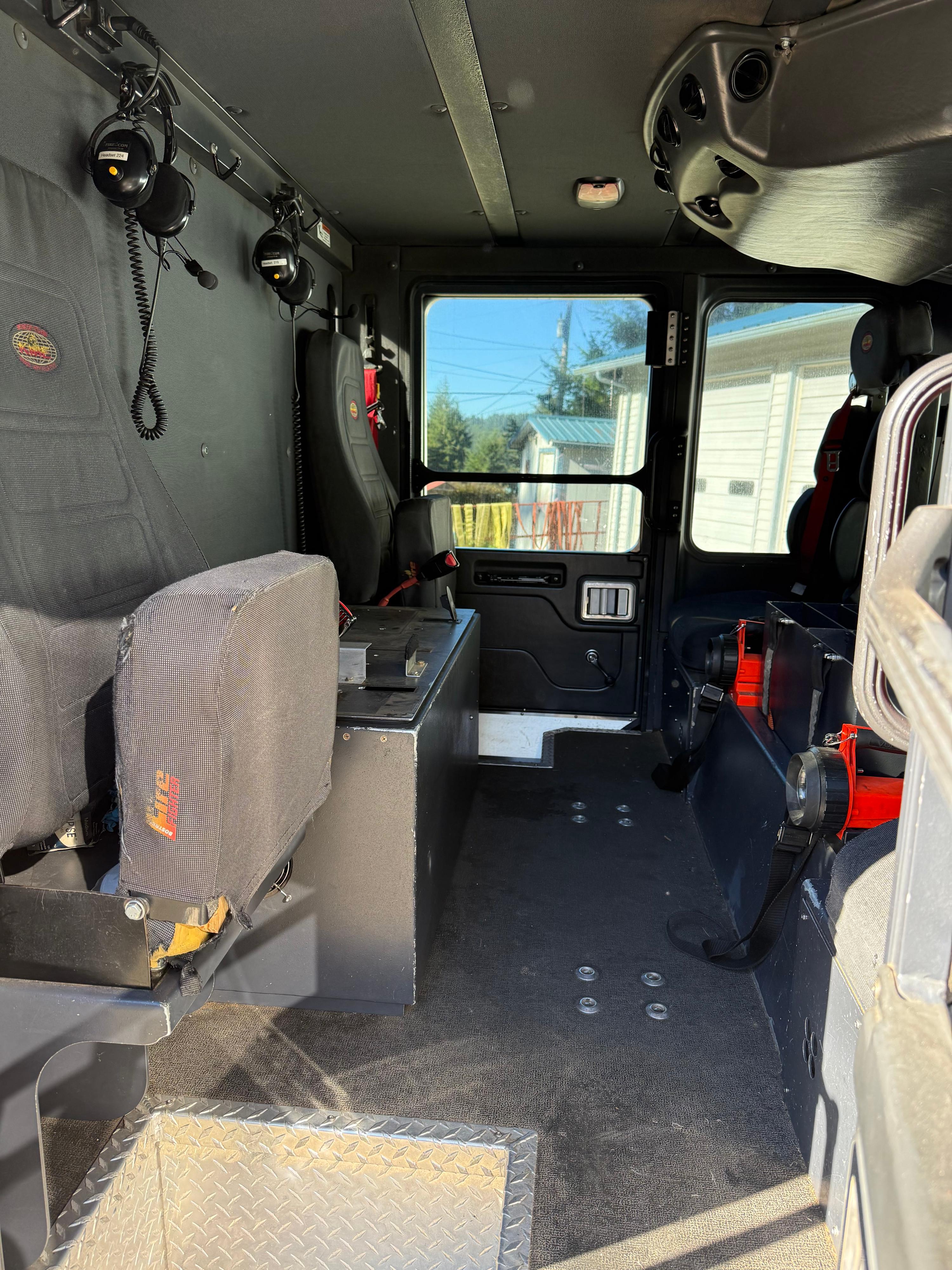 2008 KME Kenworth Pumper - image 8
