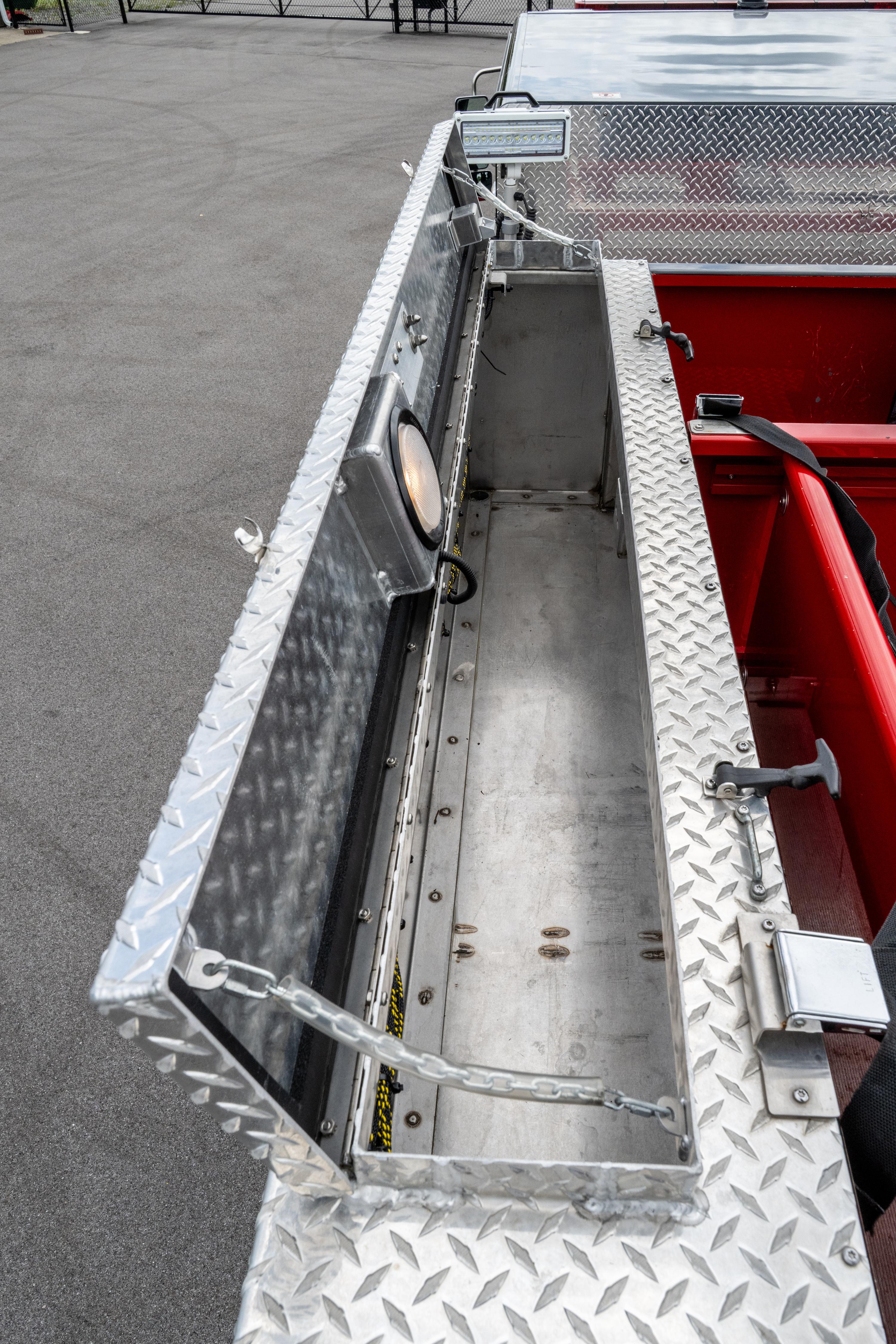 2016 Pierce Enforcer Pumper - image 33