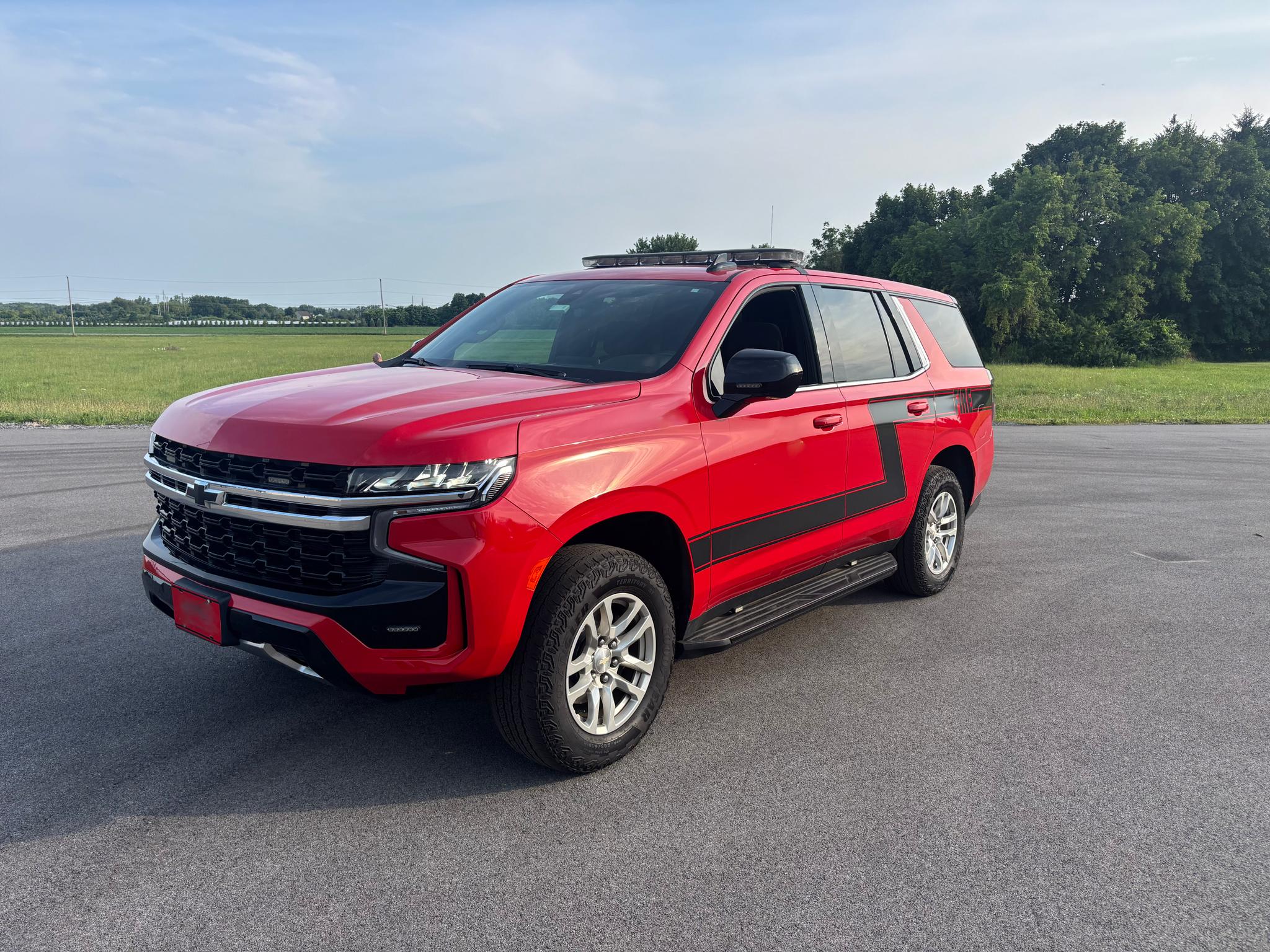2022 Chevrolet Tahoe 4x4 Command Unit - image 1