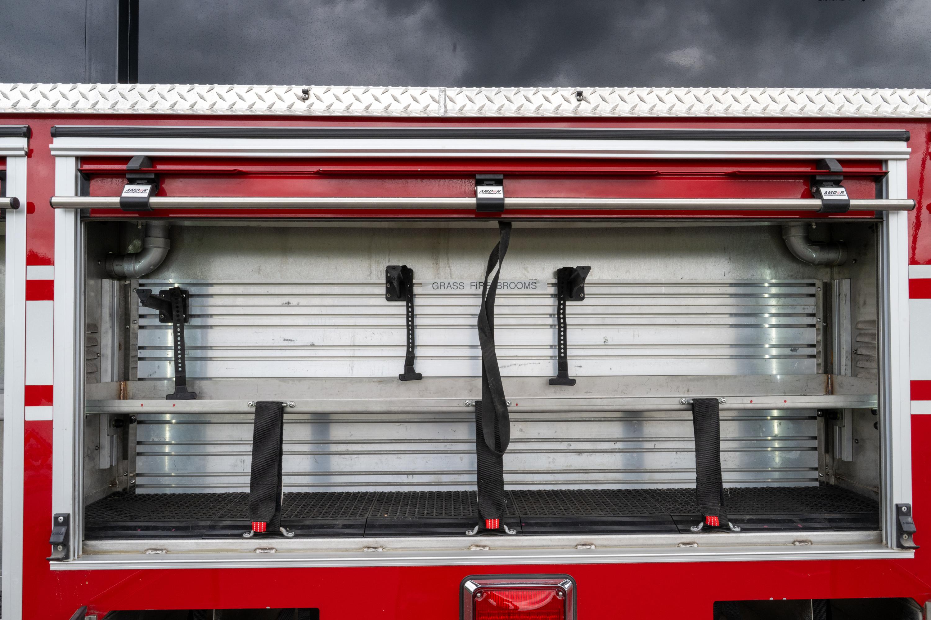 2016 Pierce Enforcer Pumper - image 14
