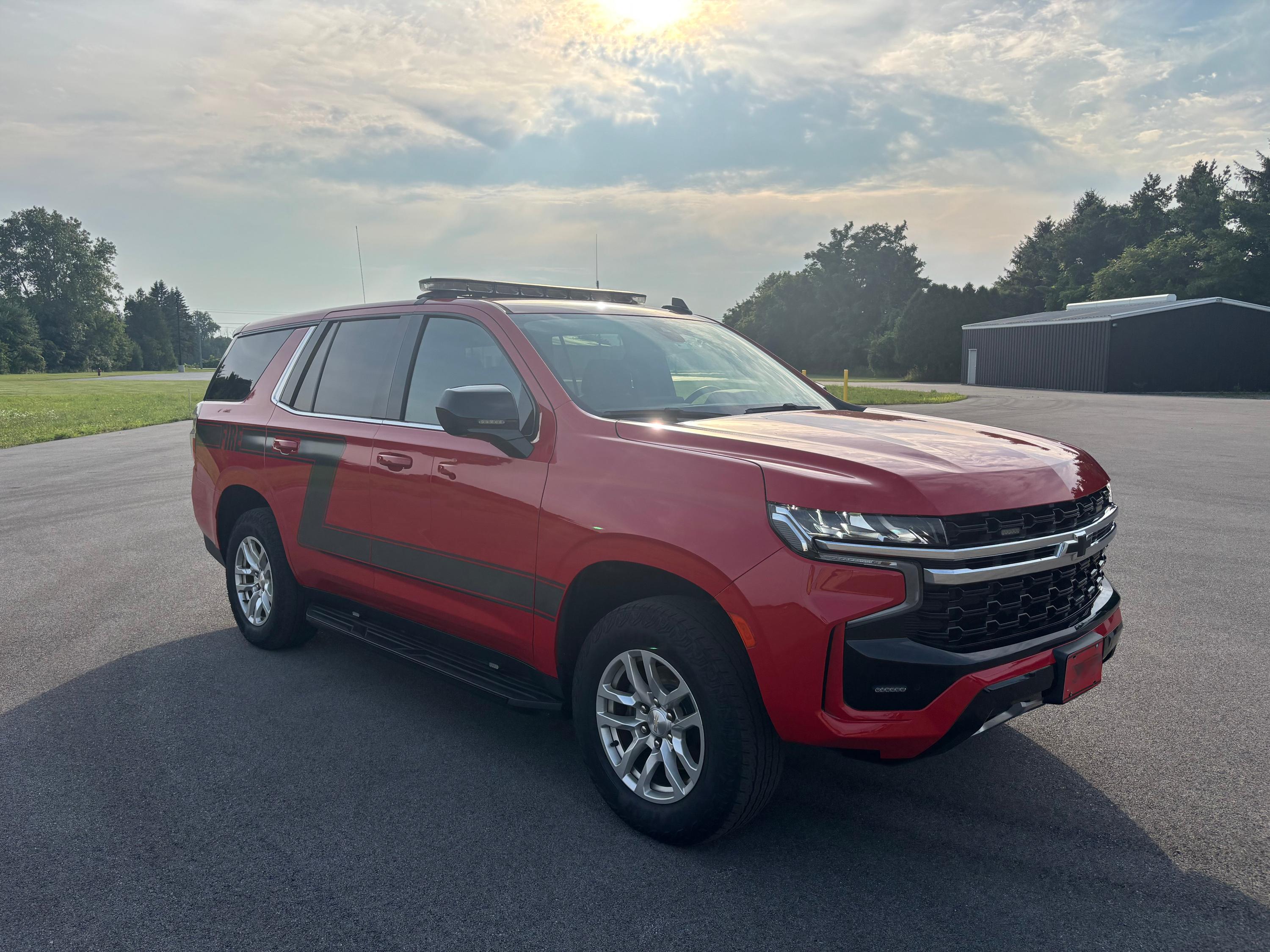 2022 Chevrolet Tahoe 4x4 Command Unit - image 2