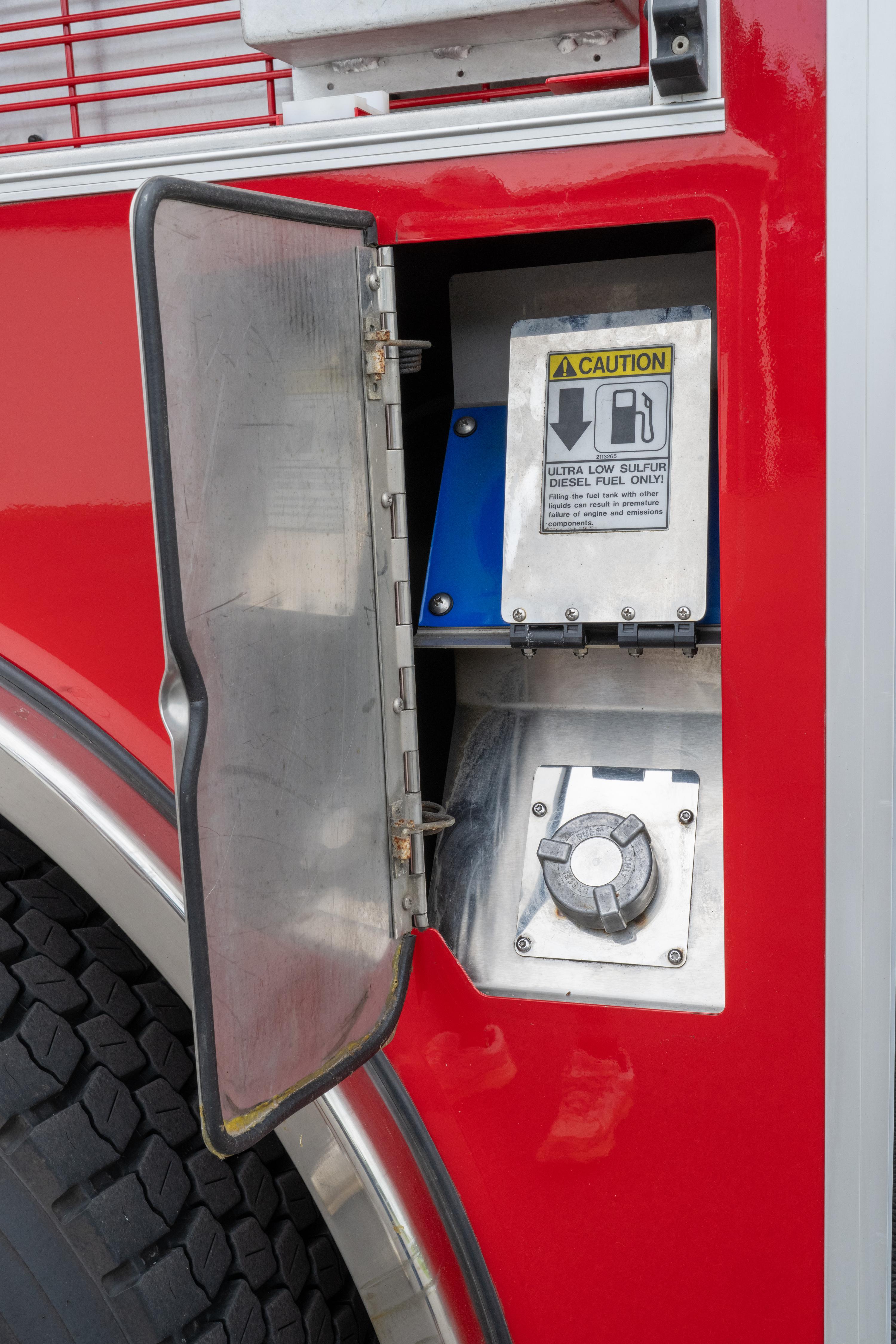 2016 Pierce Enforcer Pumper - image 122