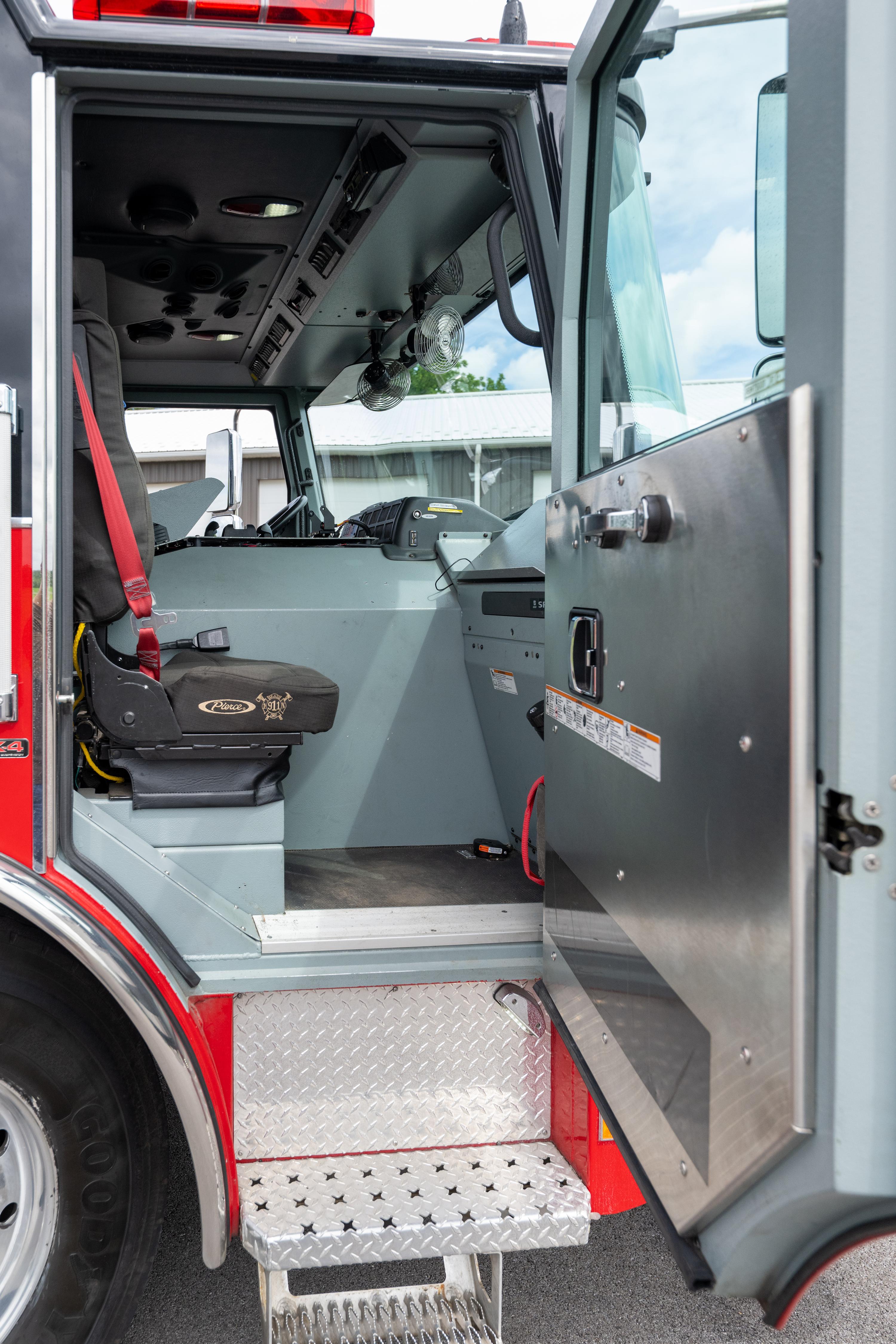 2016 Pierce Enforcer Pumper - image 56