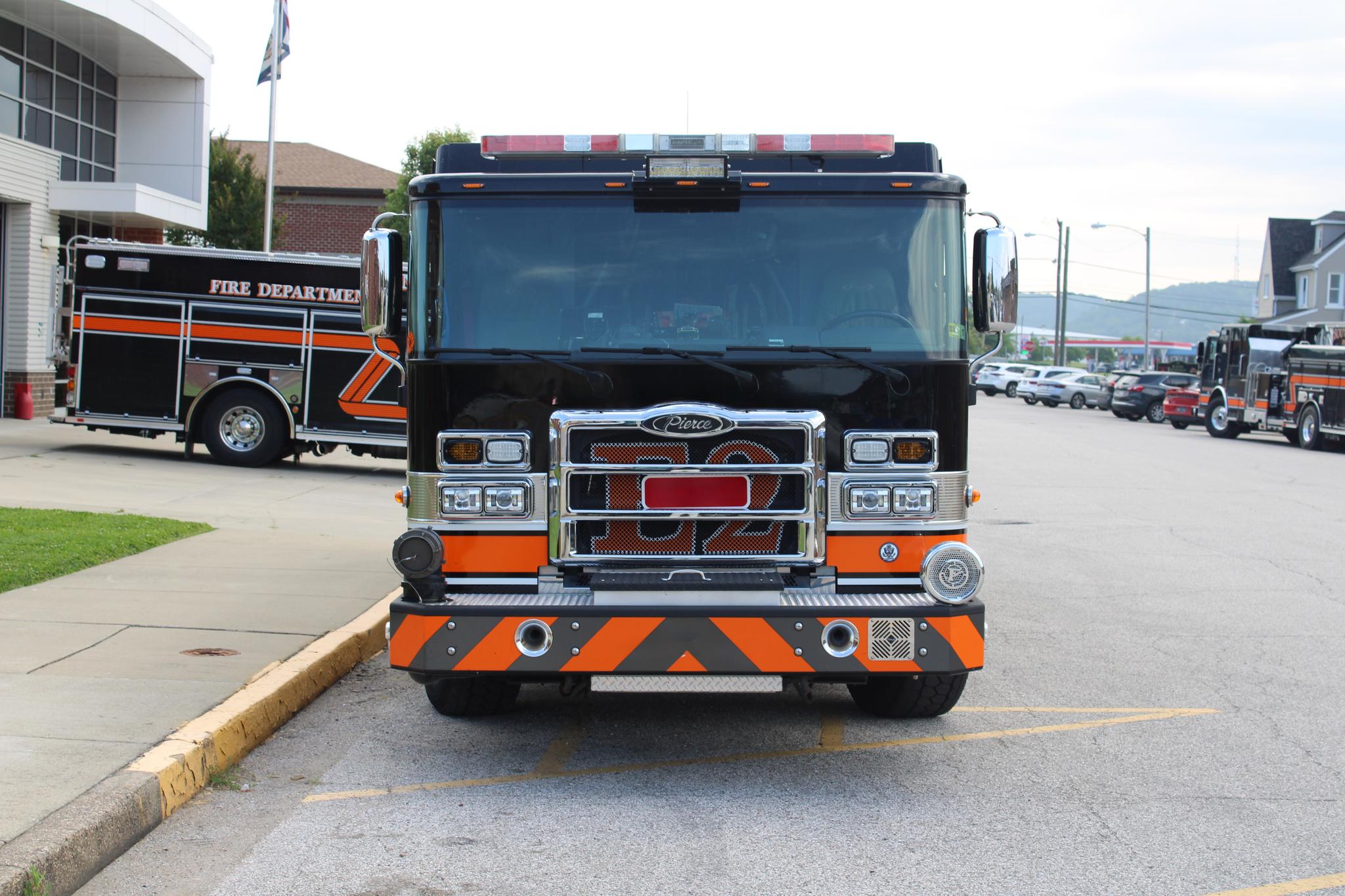 2018 Pierce Enforcer Engine #2 - image 5