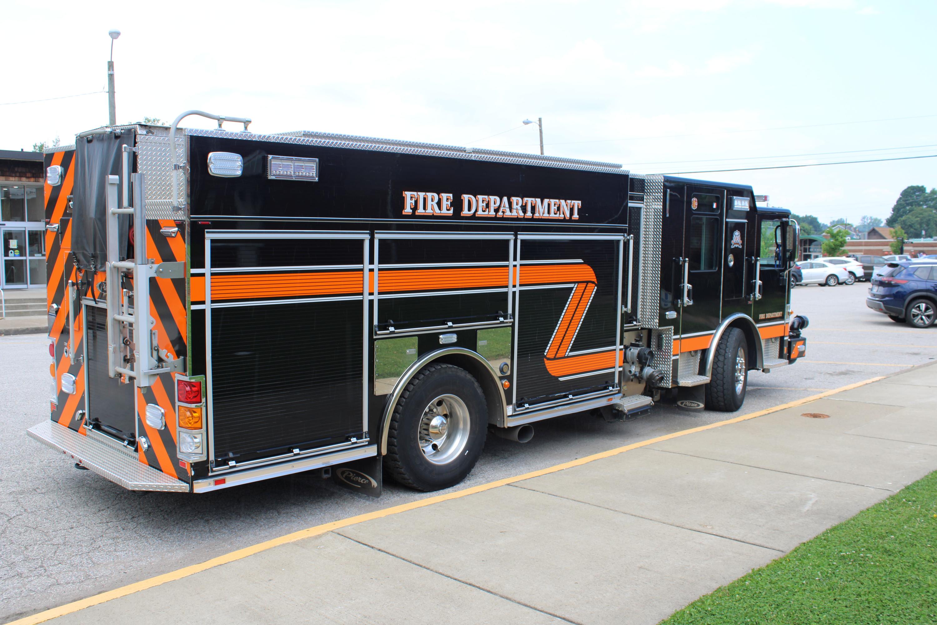 2018 Pierce Enforcer Engine #2 - image 9