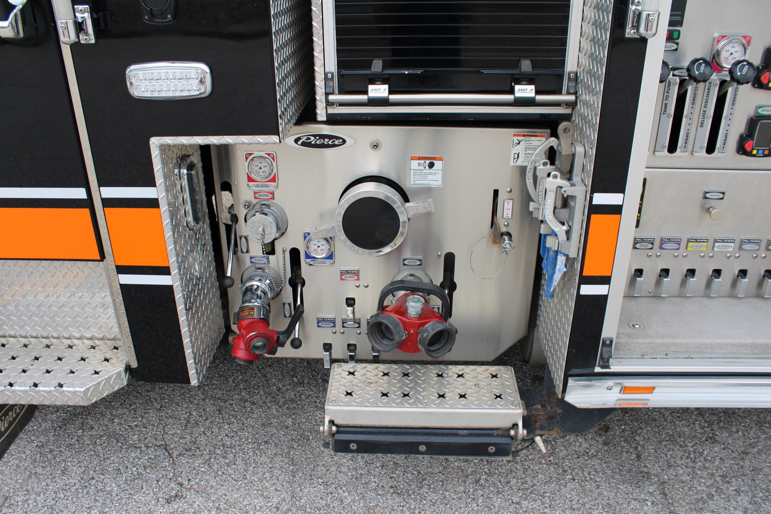 2018 Pierce Enforcer Engine #2 - image 18