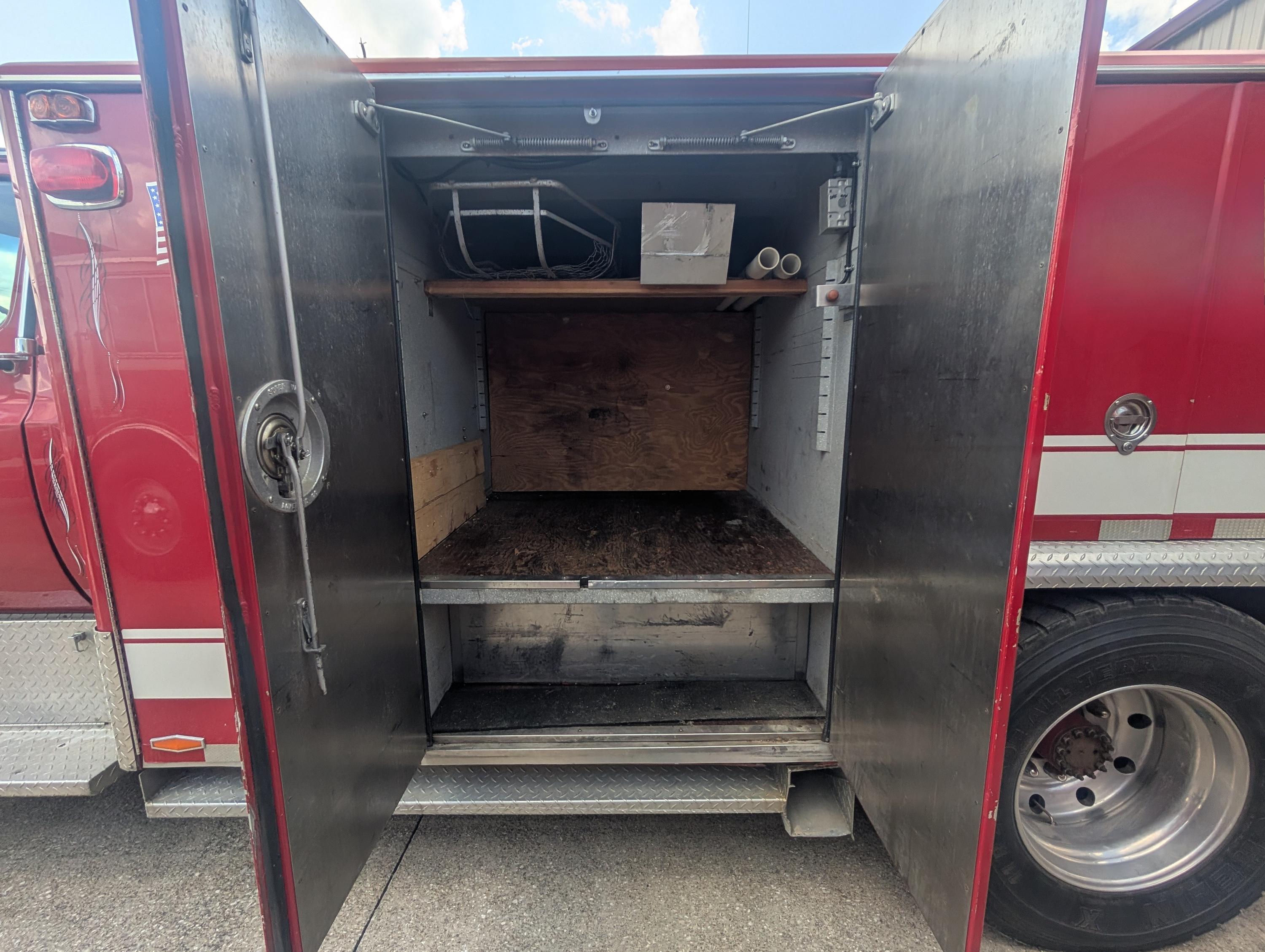 1986 GMC Medium Rescue - image 20