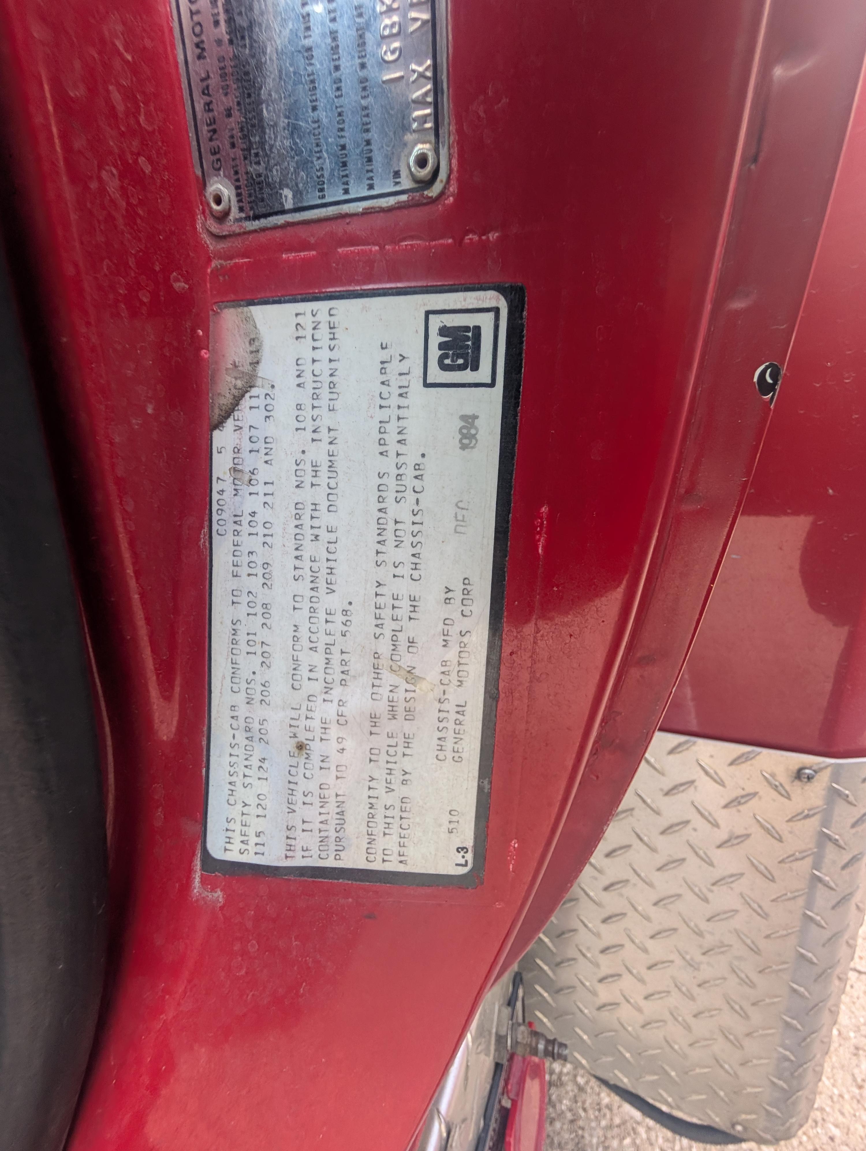 1986 GMC Medium Rescue - image 23