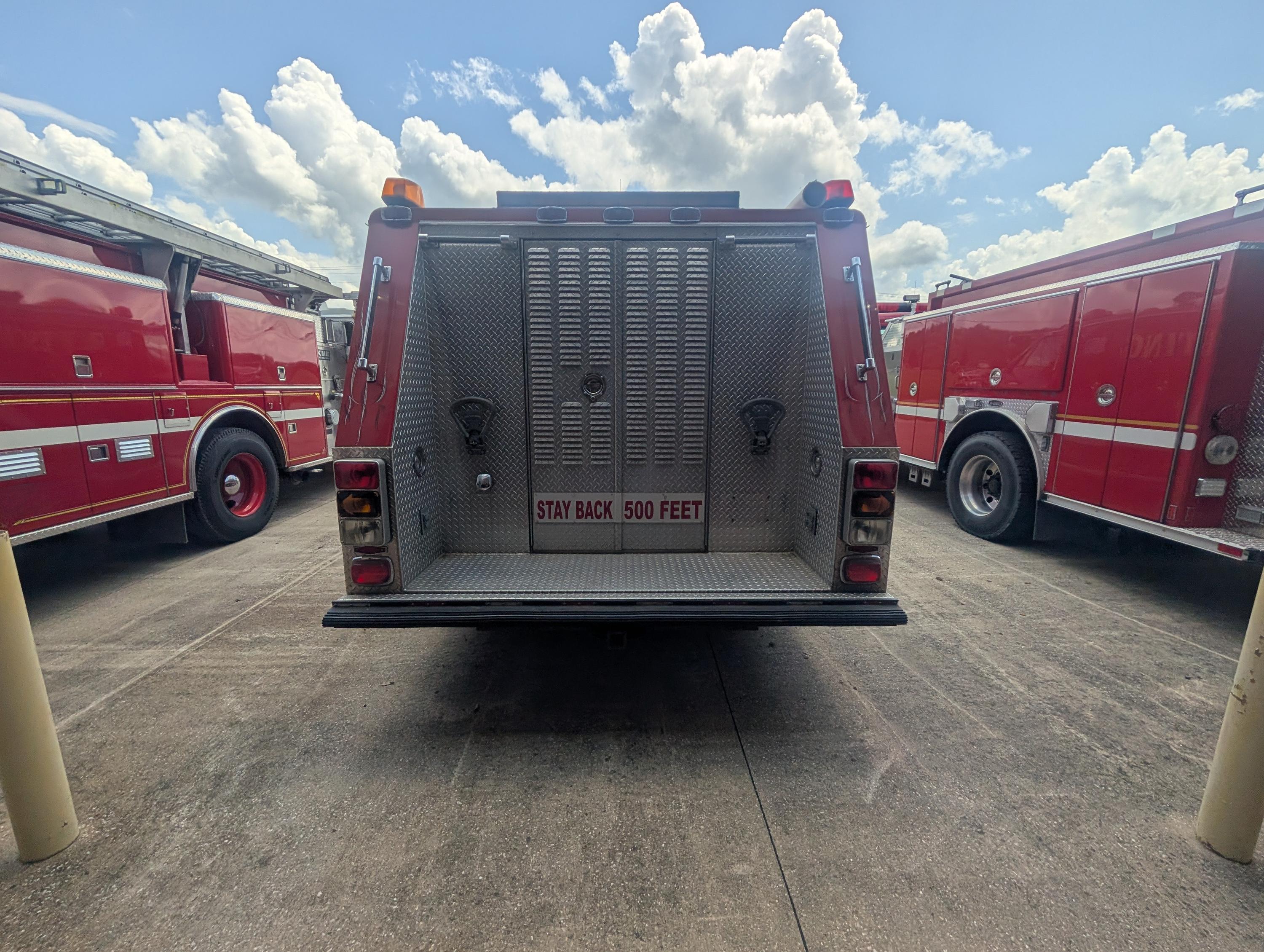 1986 GMC Medium Rescue - image 17