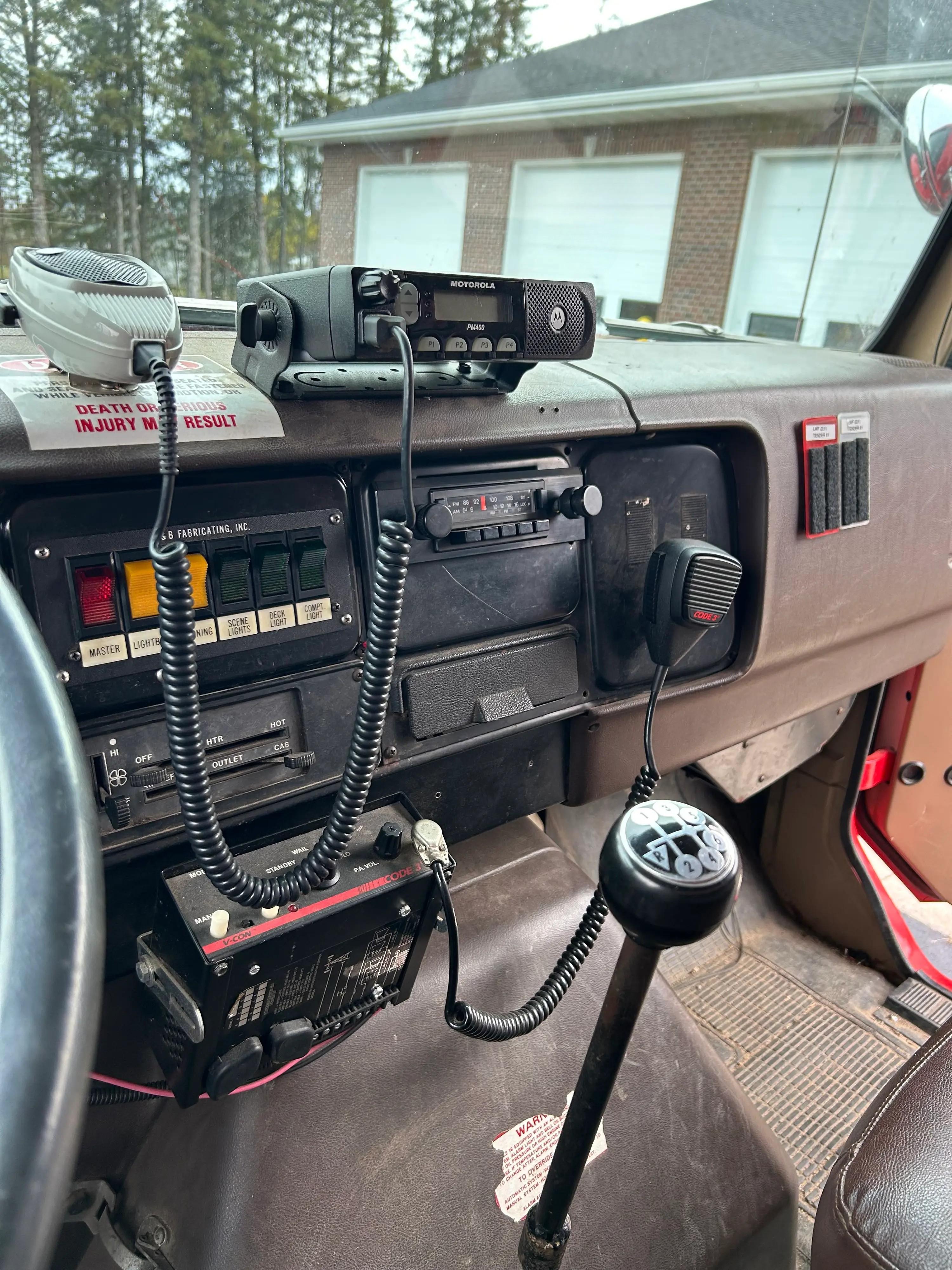 1986 International s1900 Tanker - image 7