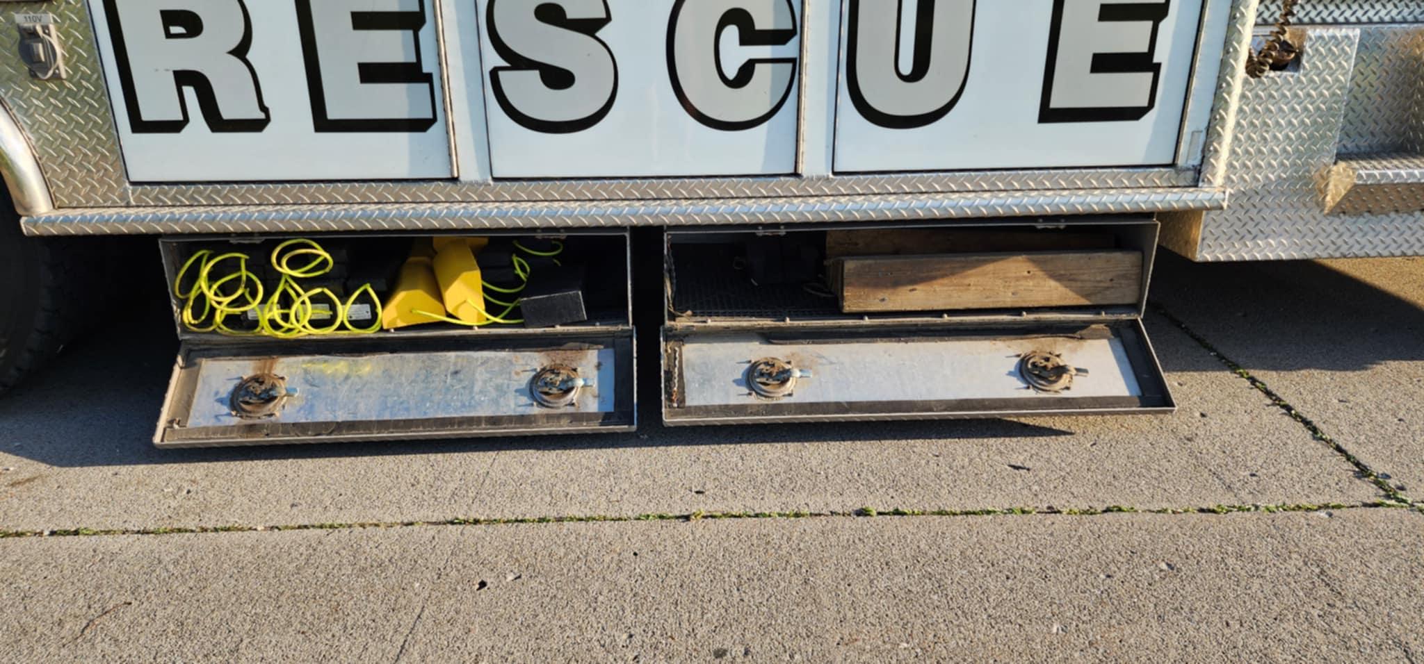 2002 Kenworth T300 Rescue - image 8