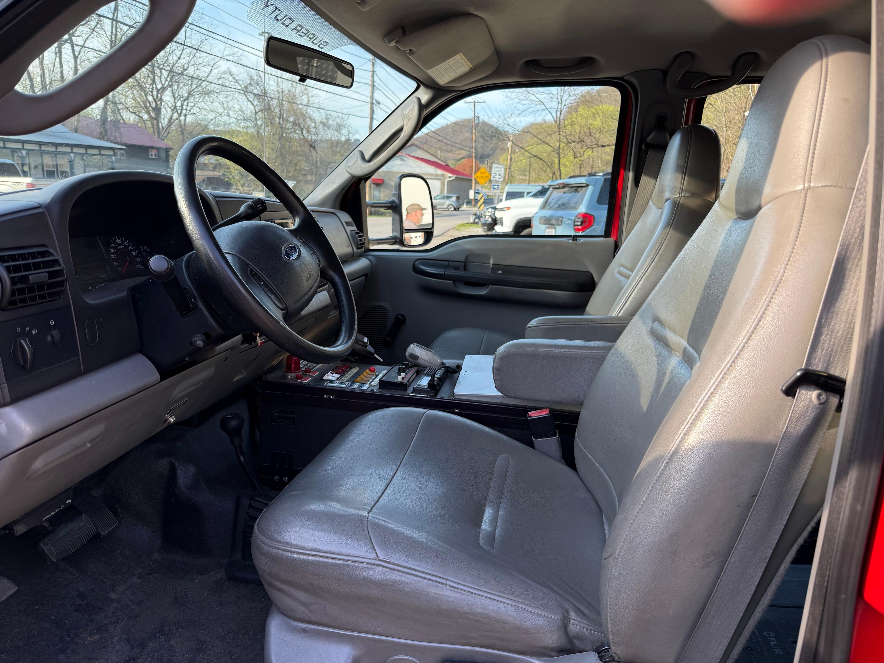 2005 F-550 Brush/Rescue 300/300/20, 4x4 - image 16