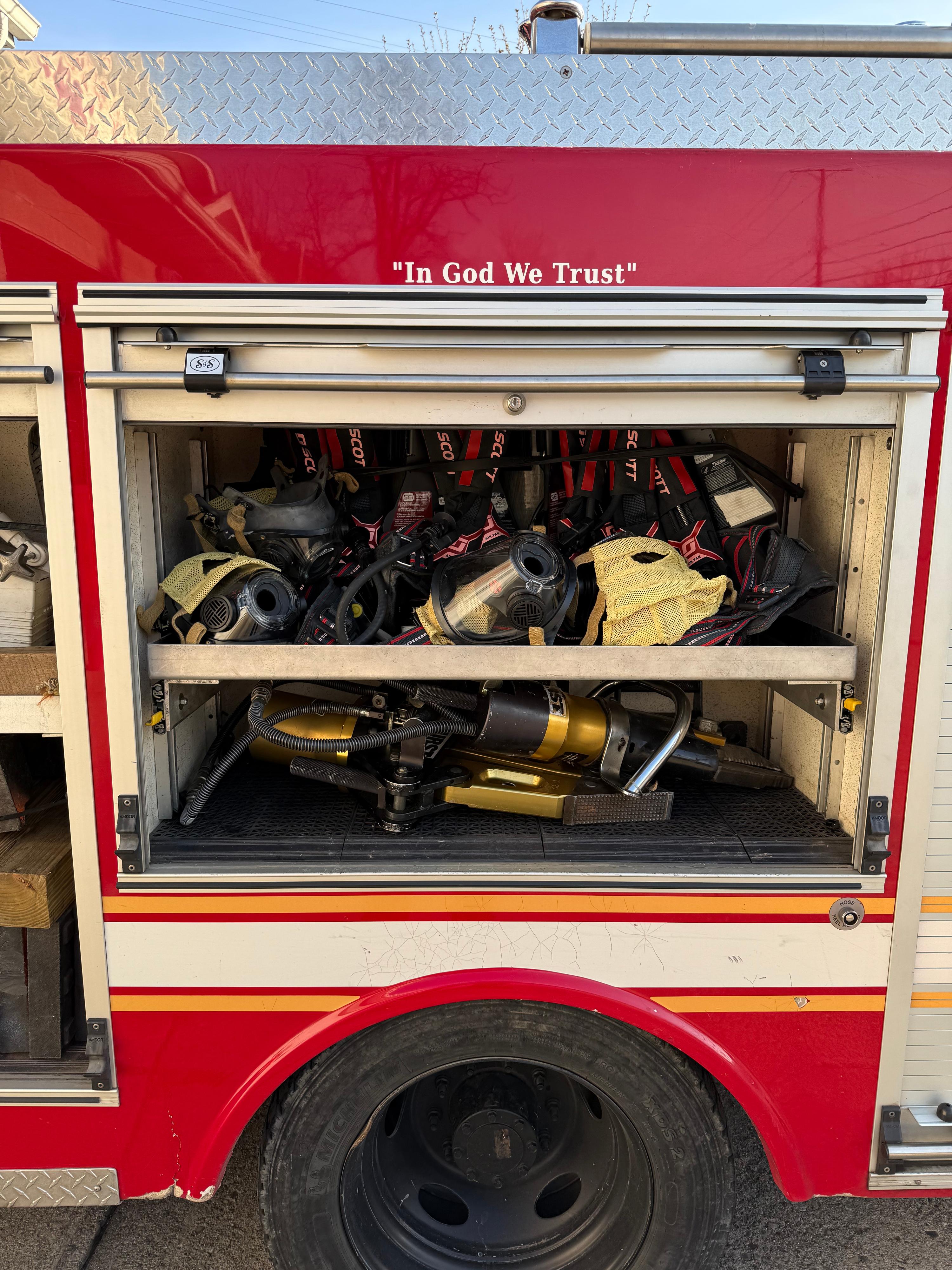 2005 F-550 Brush/Rescue 300/300/20, 4x4 - image 14