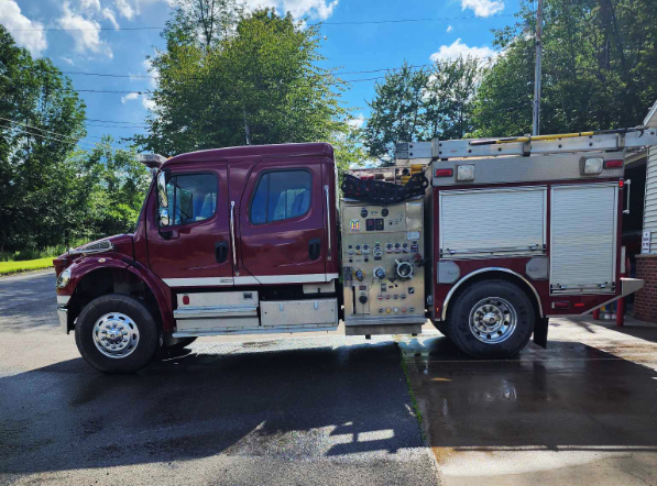 2007 Freightliner Commercial Pumper - image 3