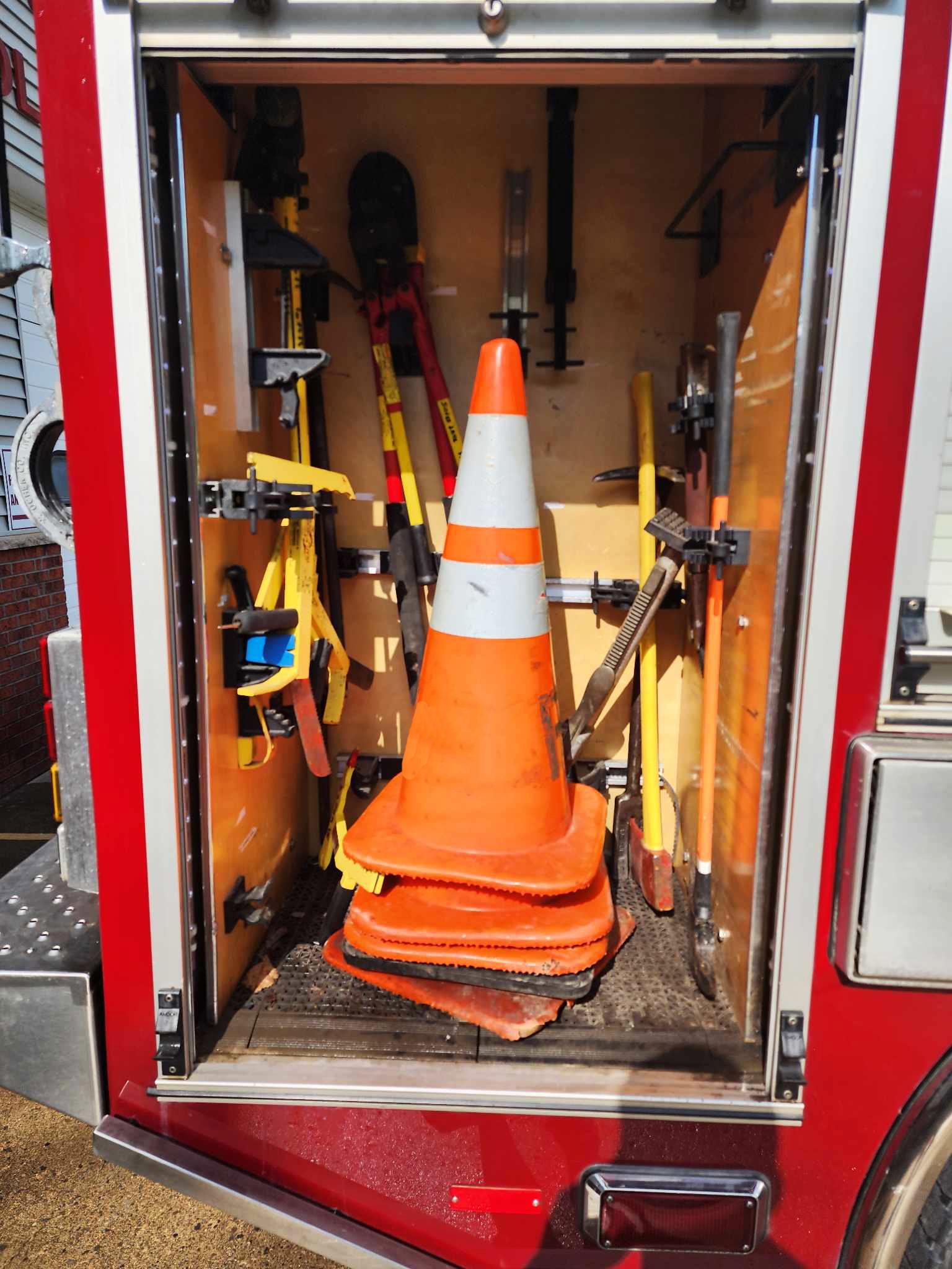 2007 Freightliner Commercial Pumper - image 13
