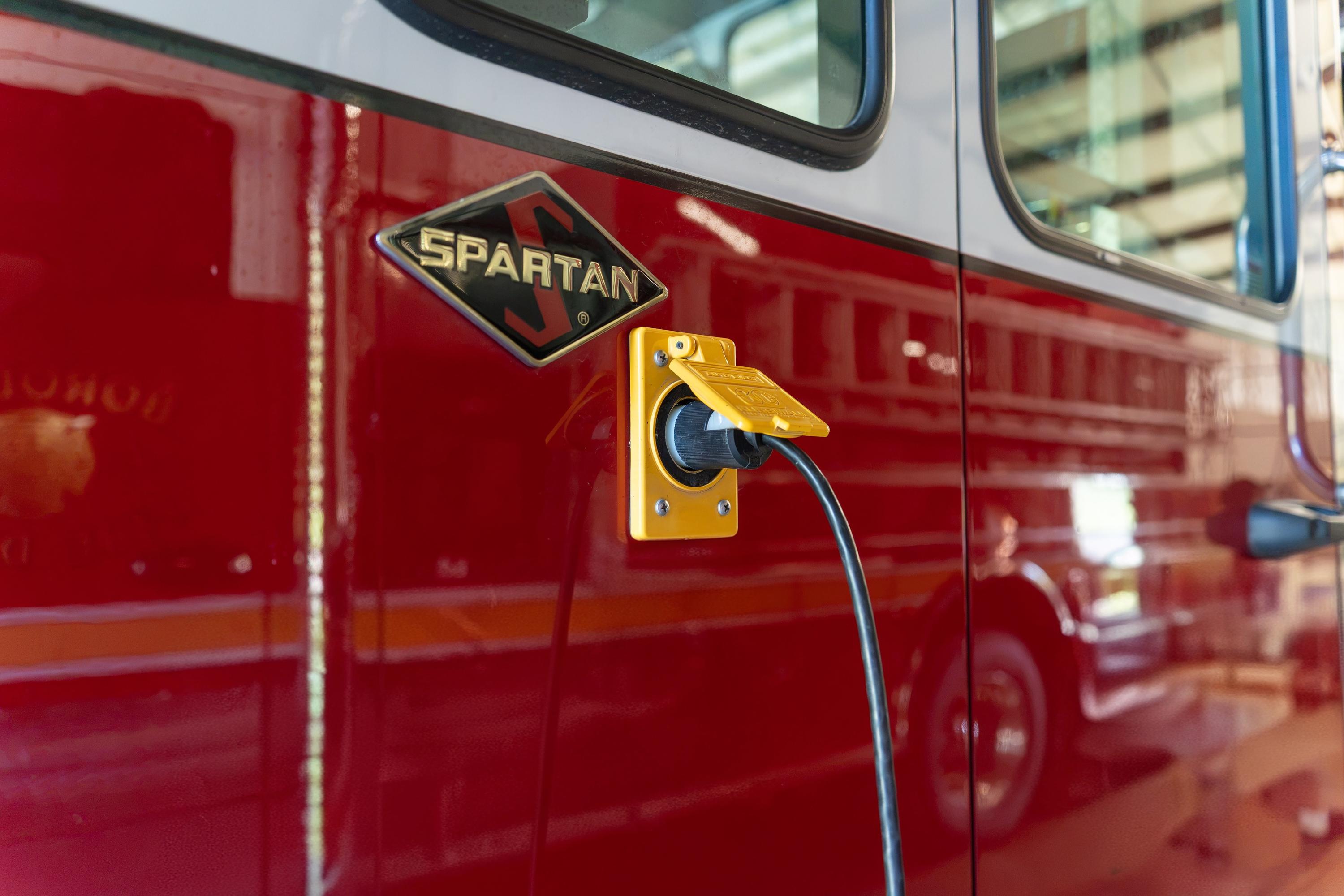 2010 Crimson Spartan Rescue Pumper - image 113