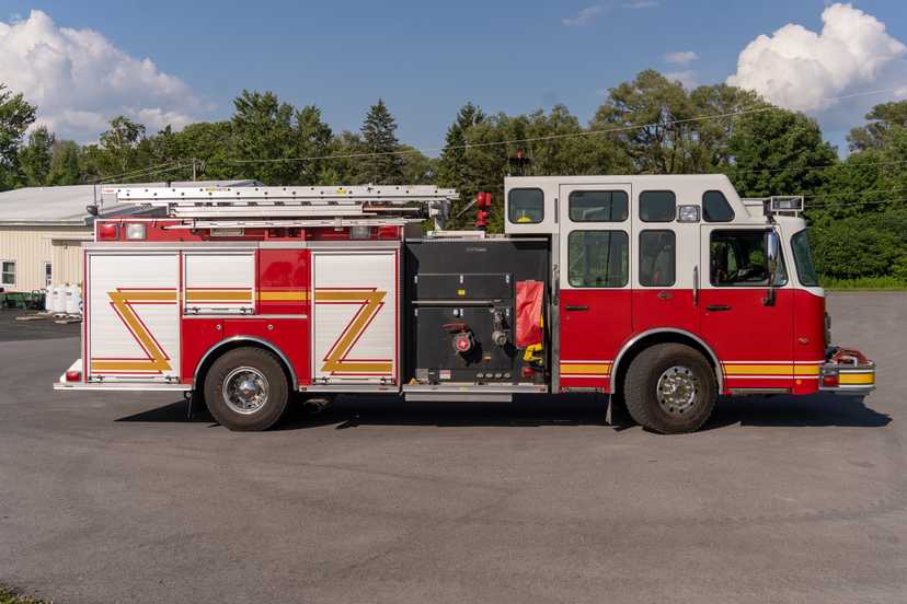 2010 Crimson Spartan Rescue Pumper — photo 2