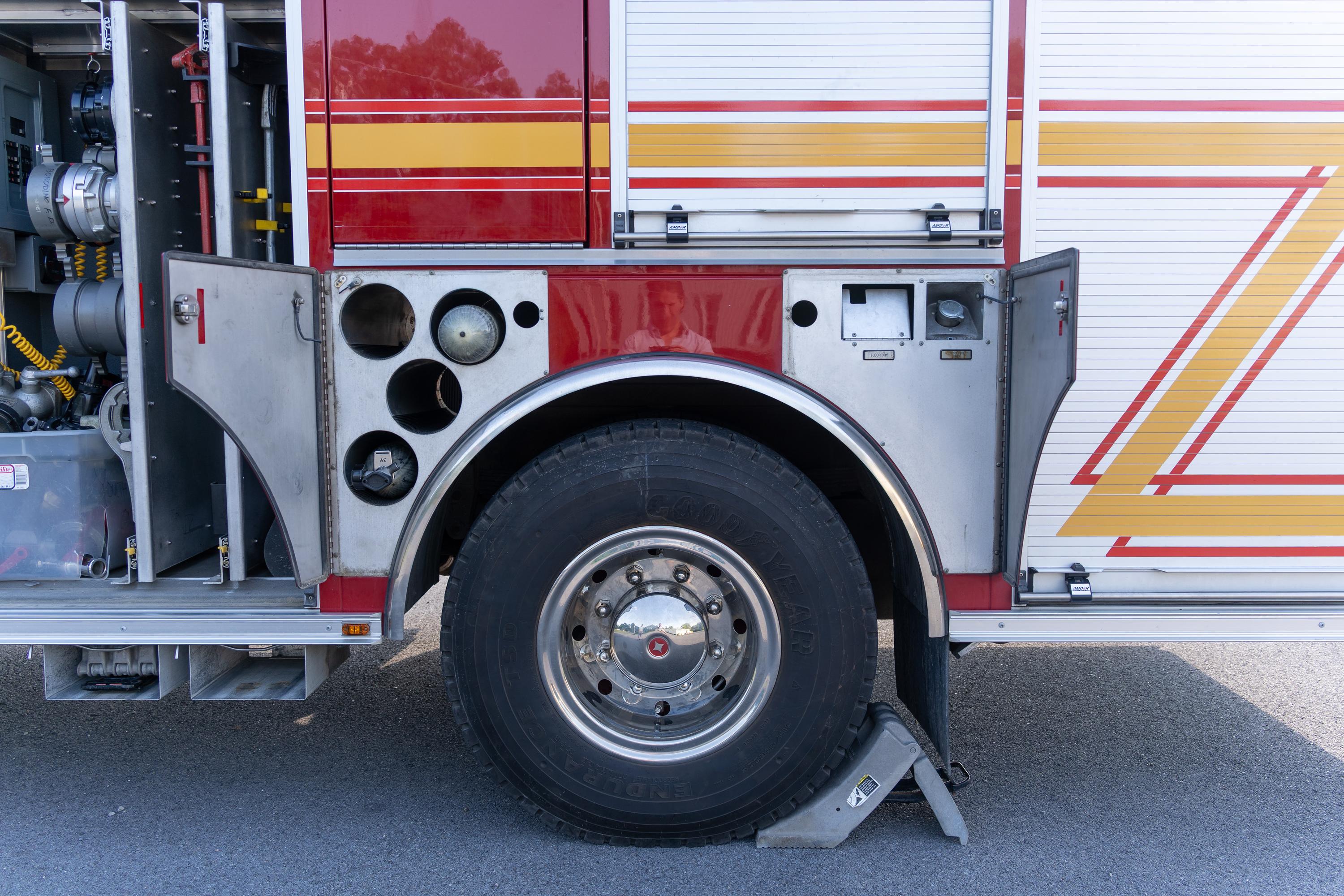 2010 Crimson Spartan Rescue Pumper - image 24